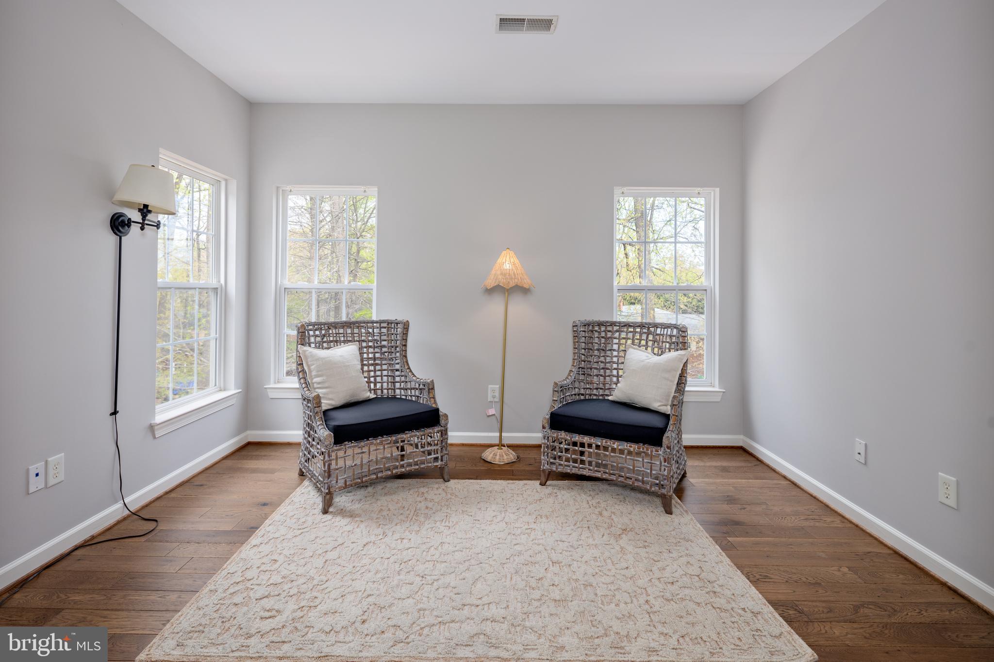 PERRY HALL - Residential