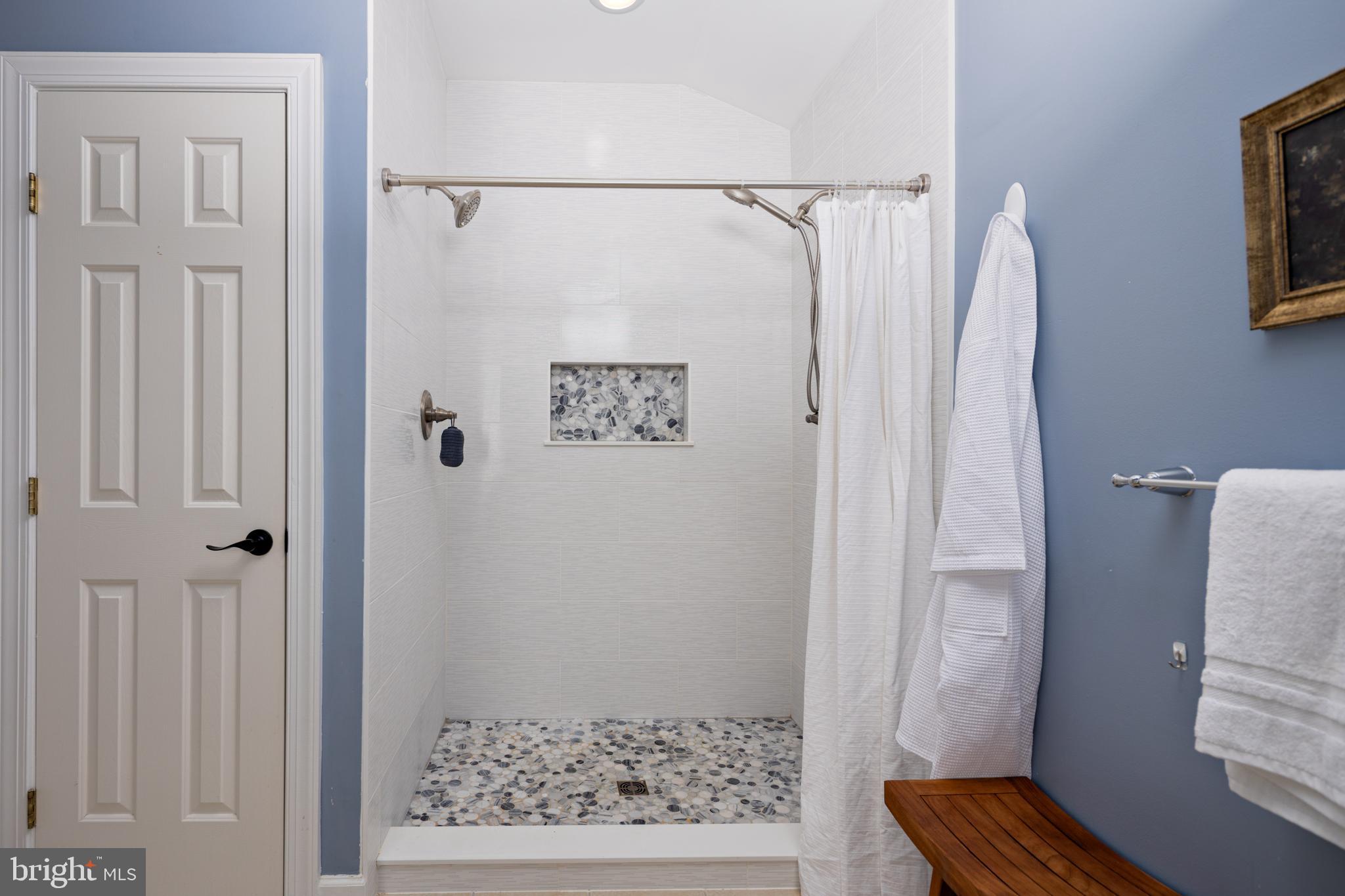 PERRY HALL - Residential