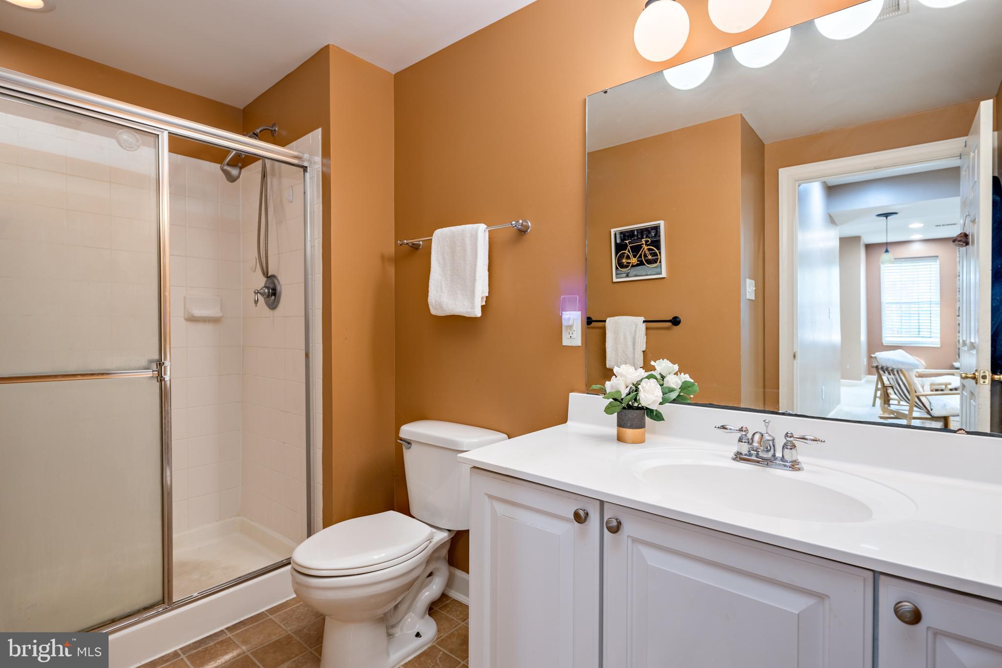 PERRY HALL - Residential