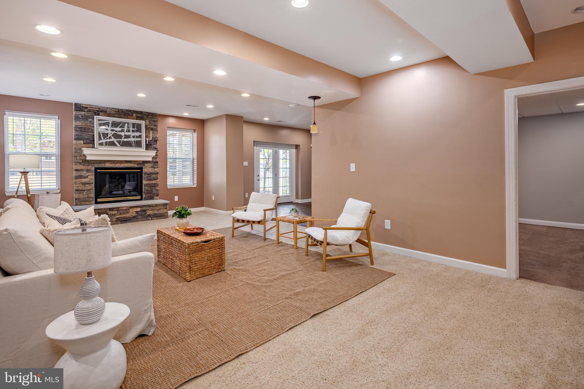 PERRY HALL - Residential