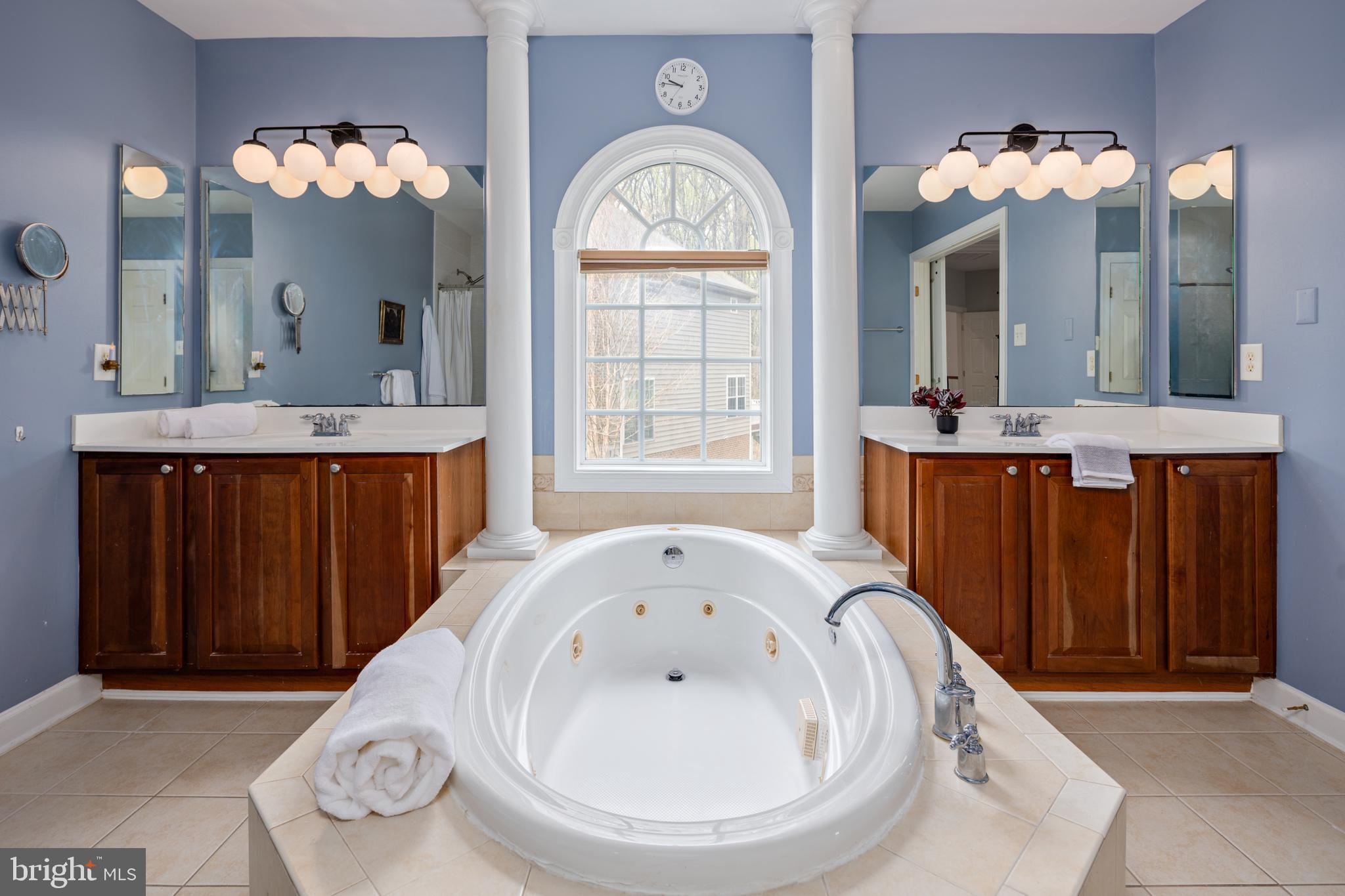 PERRY HALL - Residential