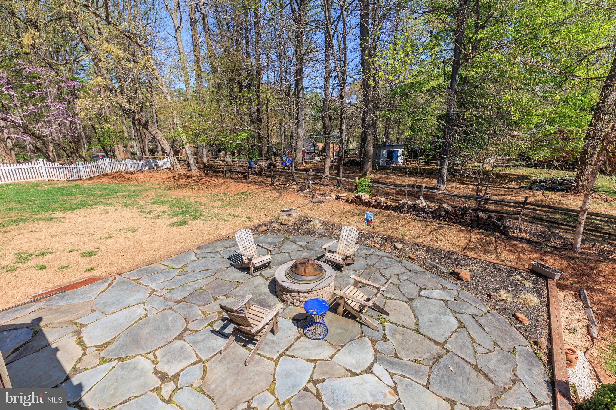 PERRY HALL - Residential