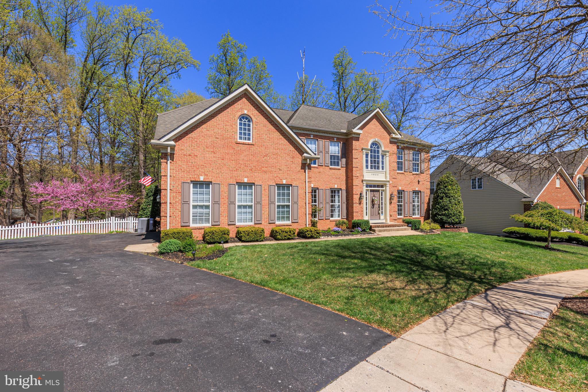 PERRY HALL - Residential