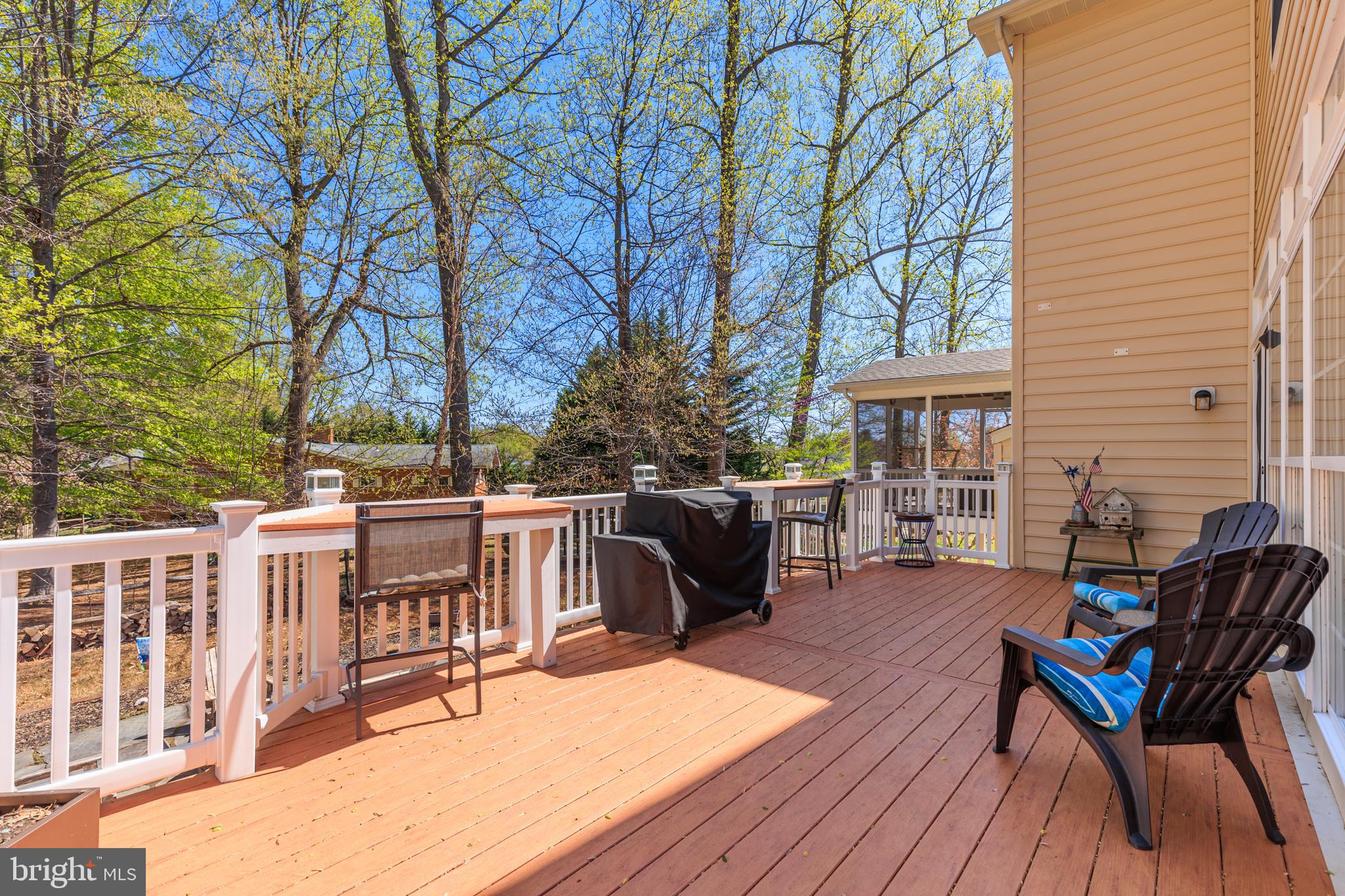 PERRY HALL - Residential