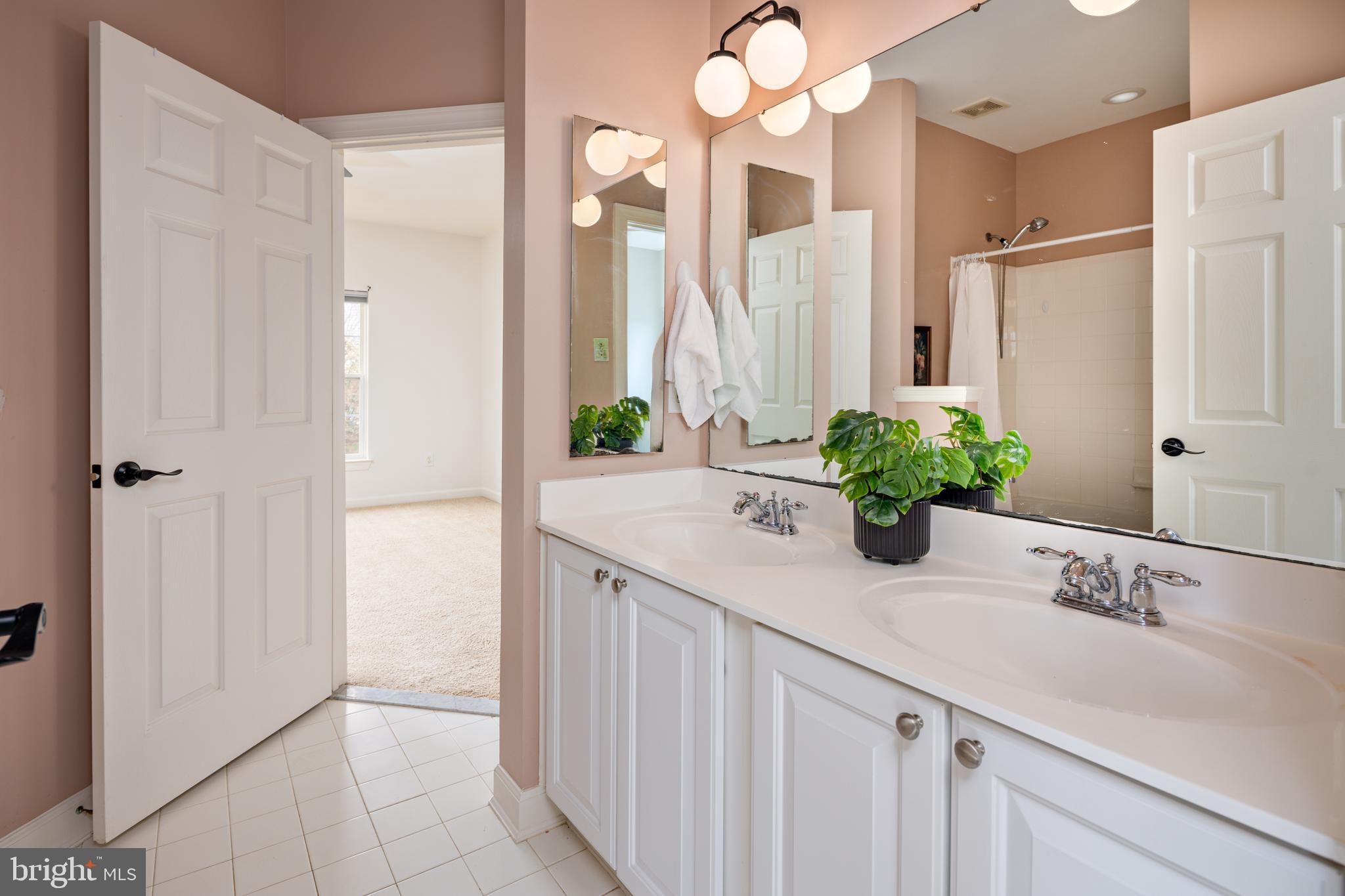 PERRY HALL - Residential