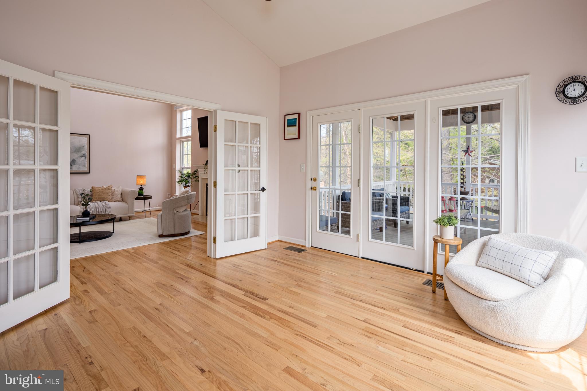 PERRY HALL - Residential