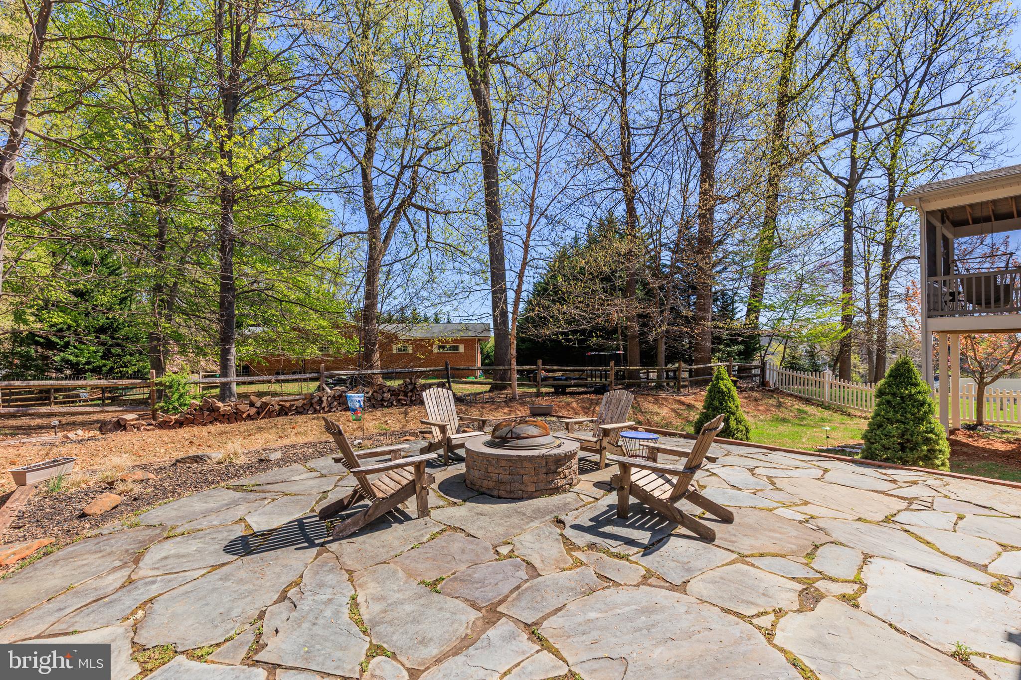 PERRY HALL - Residential