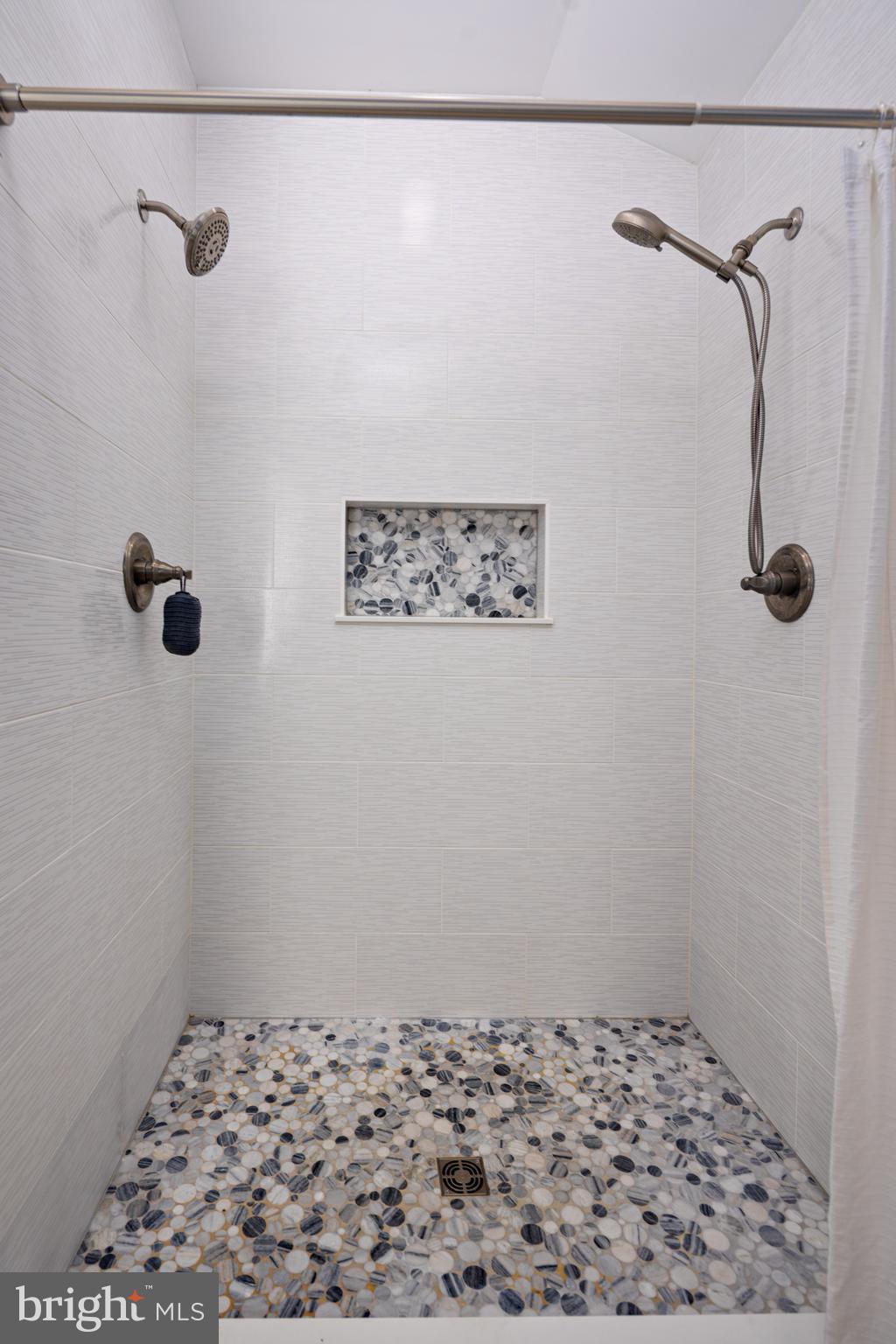 PERRY HALL - Residential