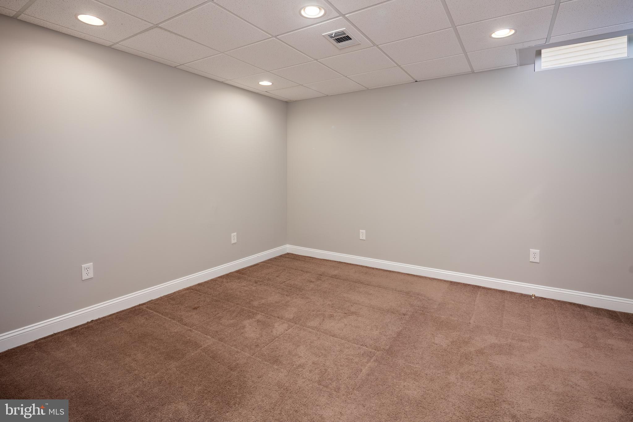 PERRY HALL - Residential