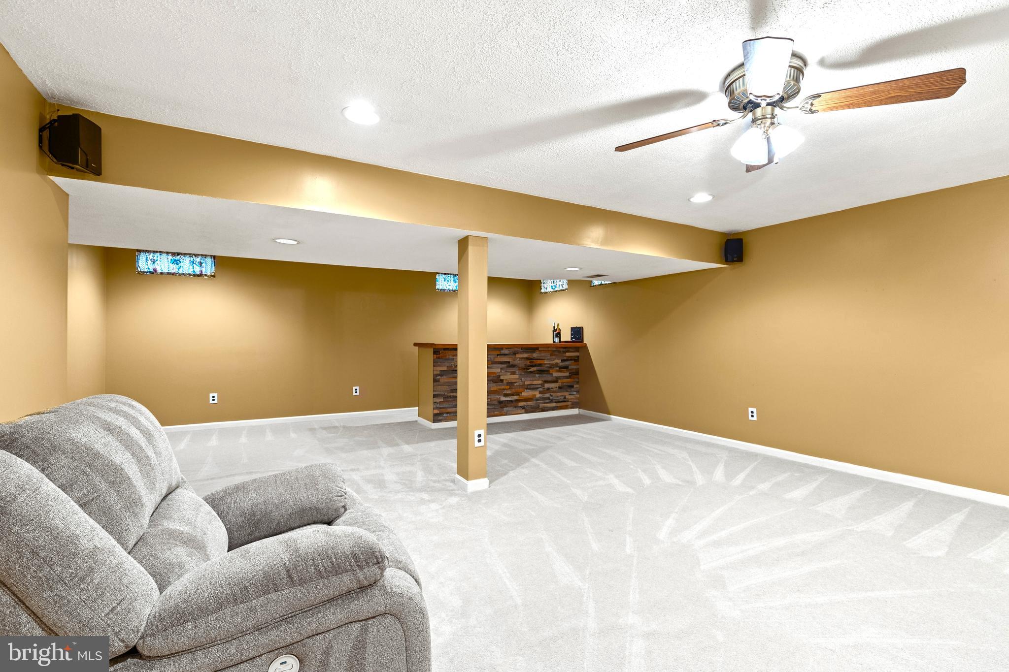 OAKENSHAW - Residential