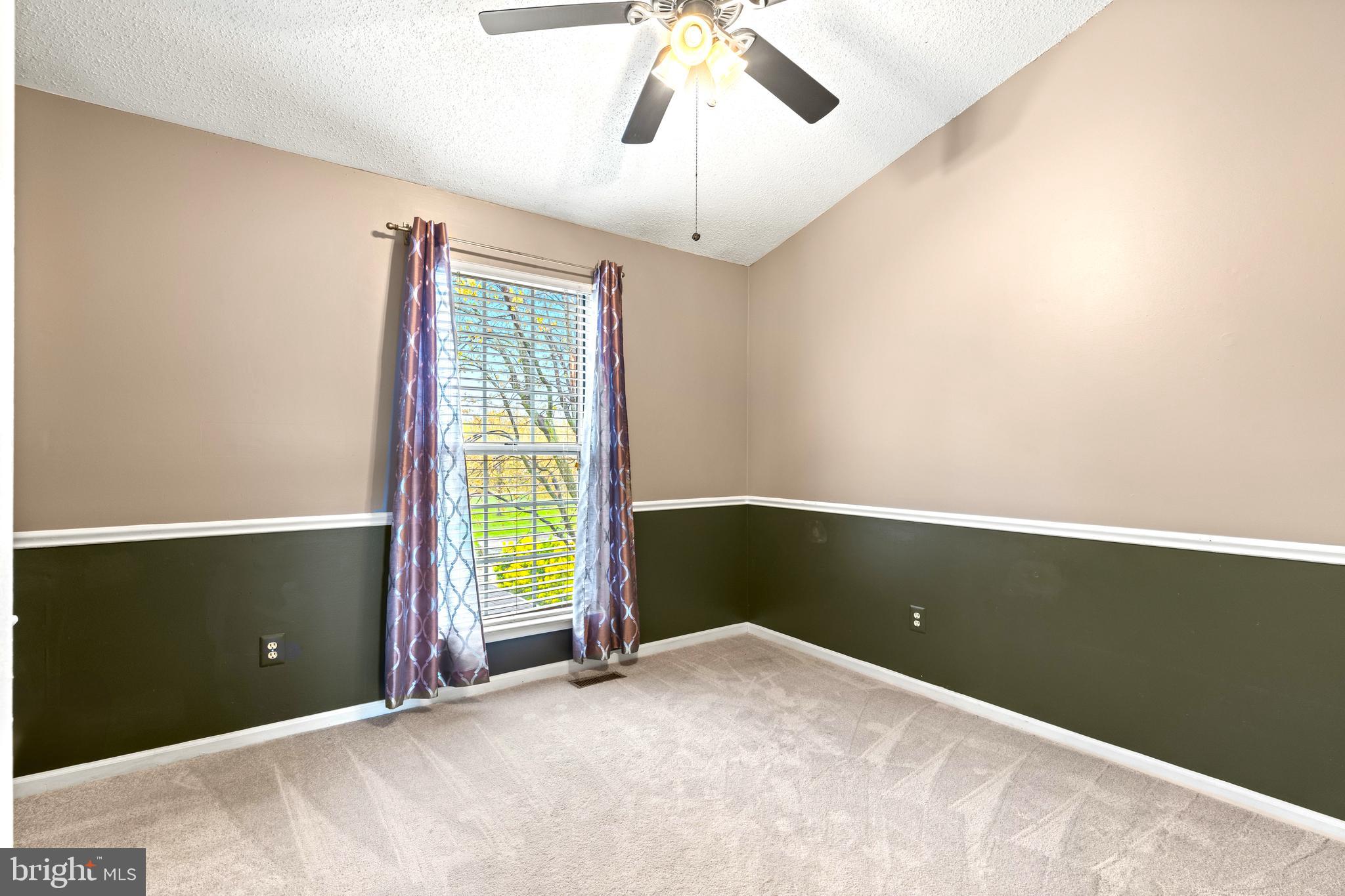 OAKENSHAW - Residential