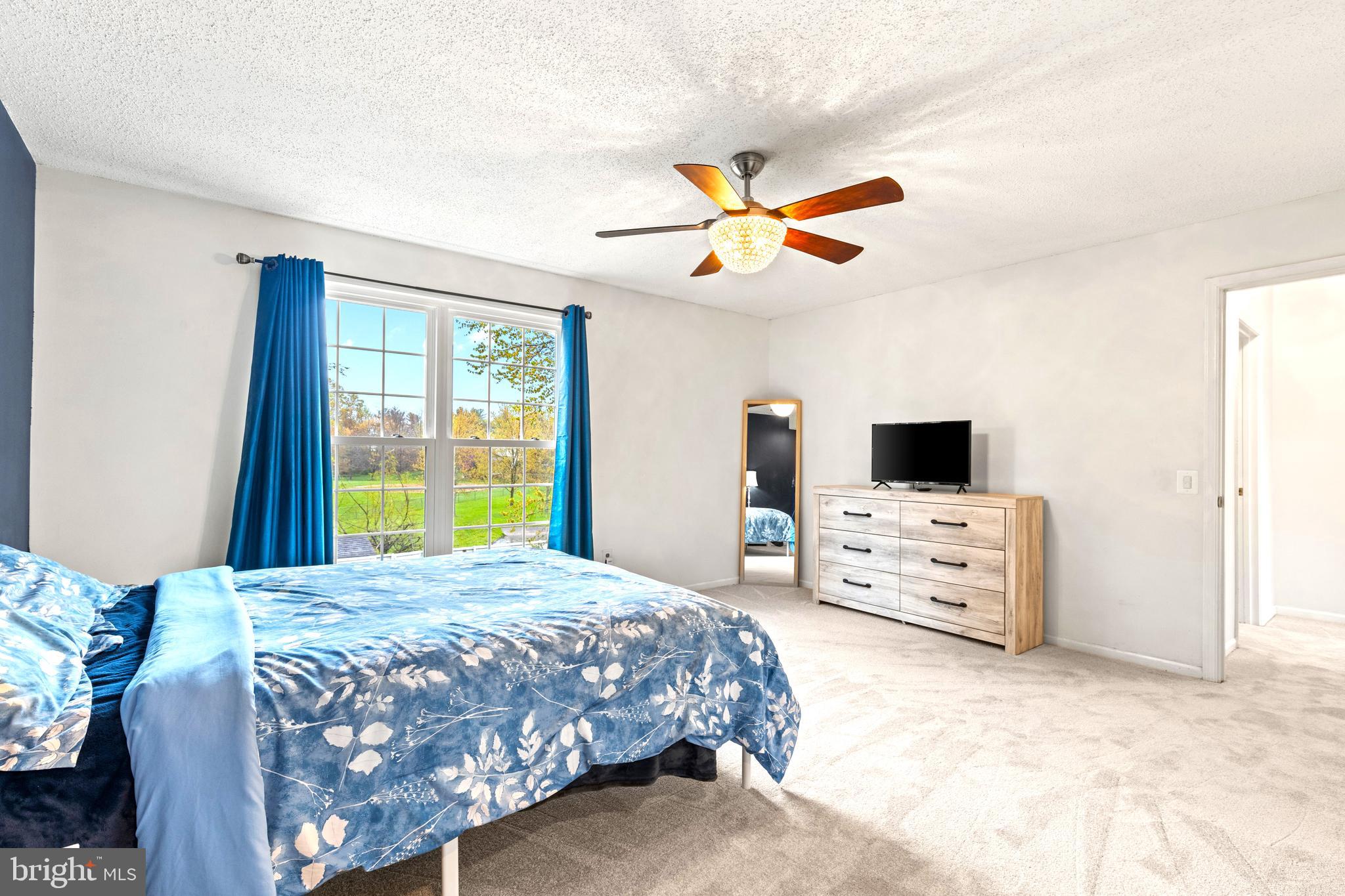 OAKENSHAW - Residential