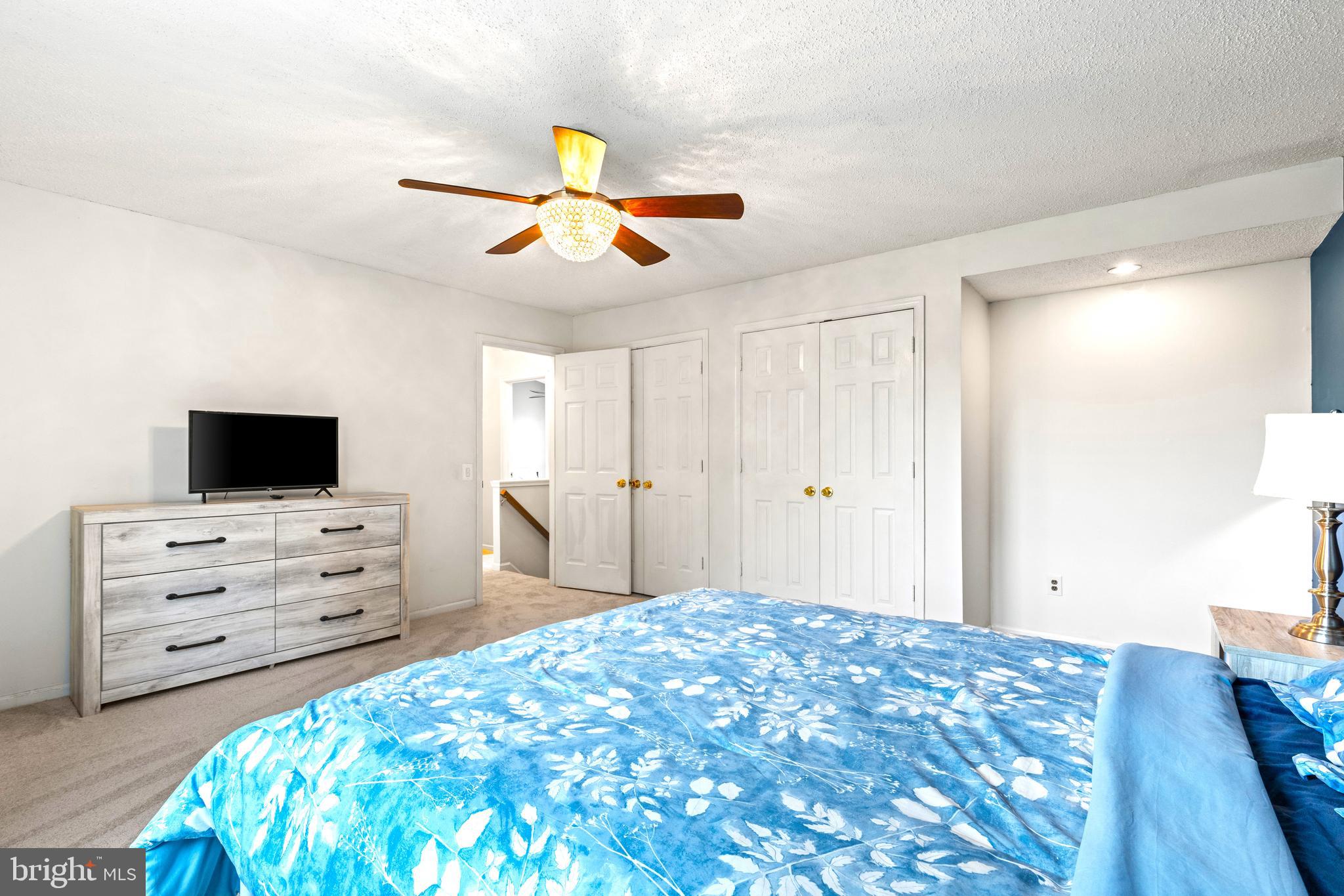 OAKENSHAW - Residential