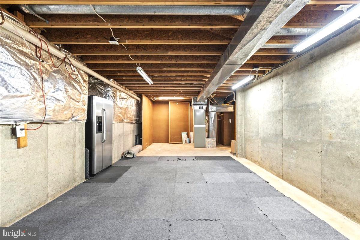 OAKENSHAW - Residential