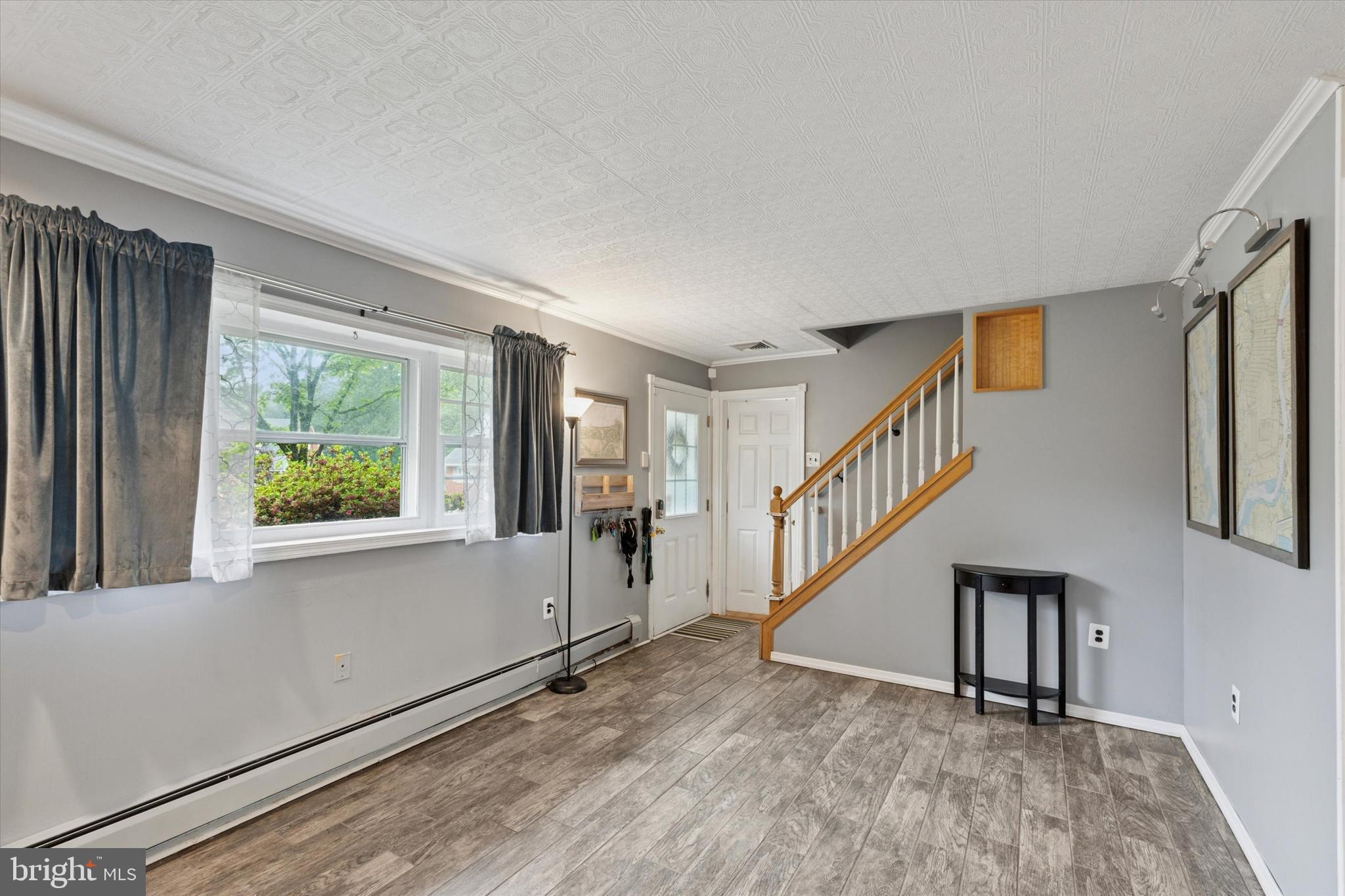 ROXBOROUGH - Residential