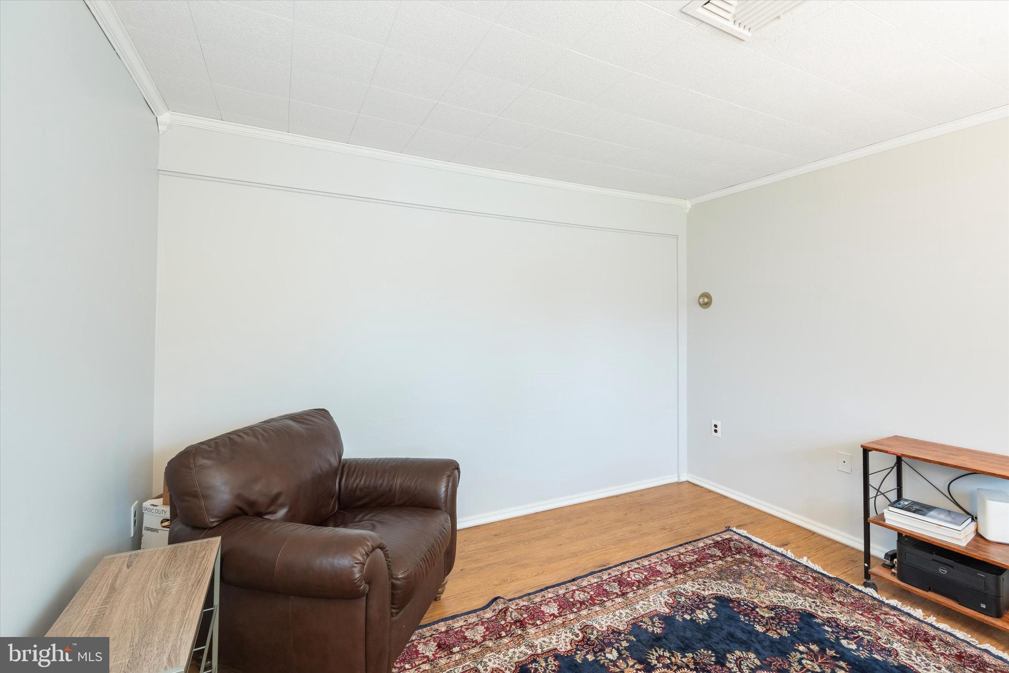 ROXBOROUGH - Residential