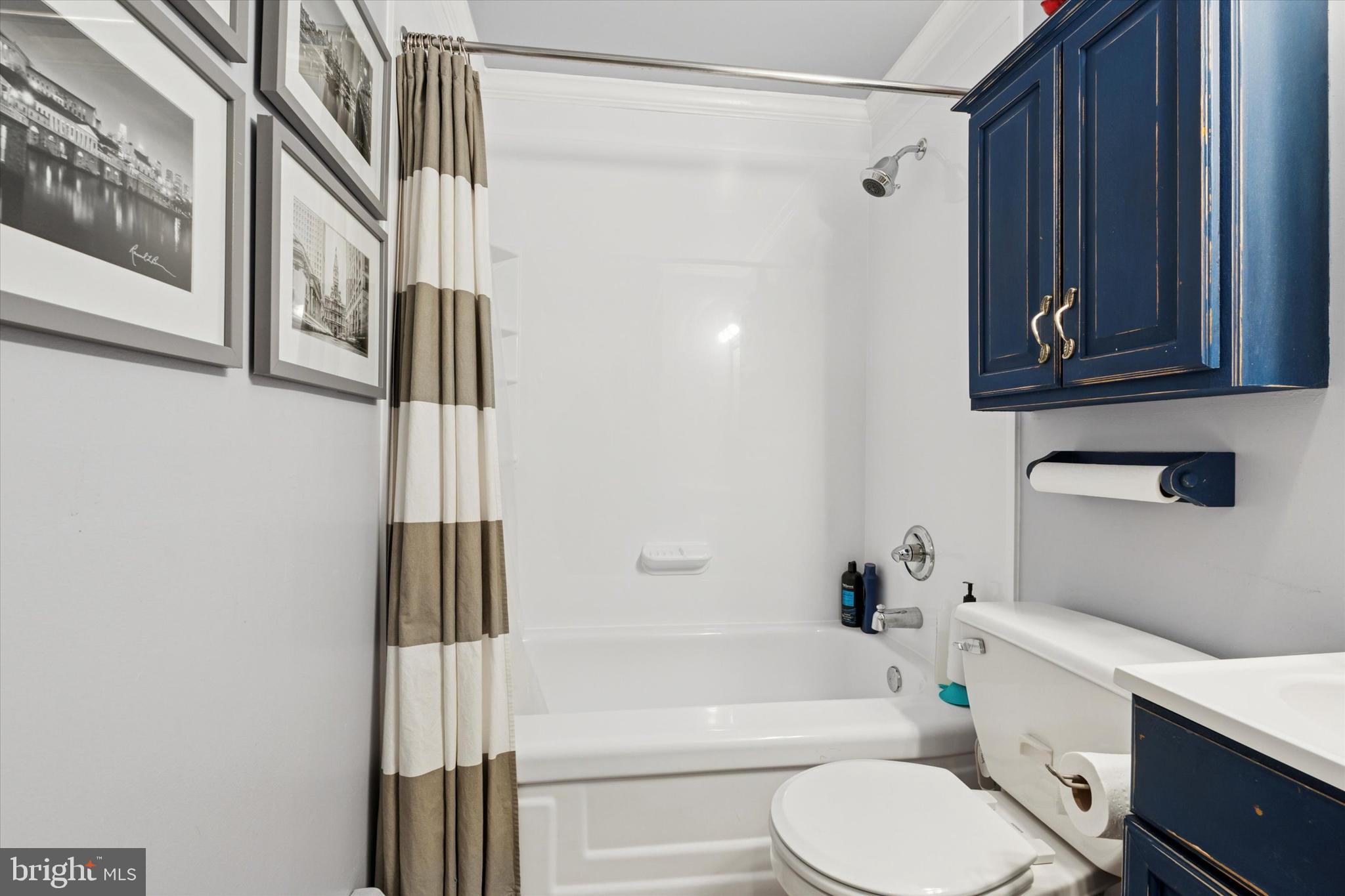 ROXBOROUGH - Residential