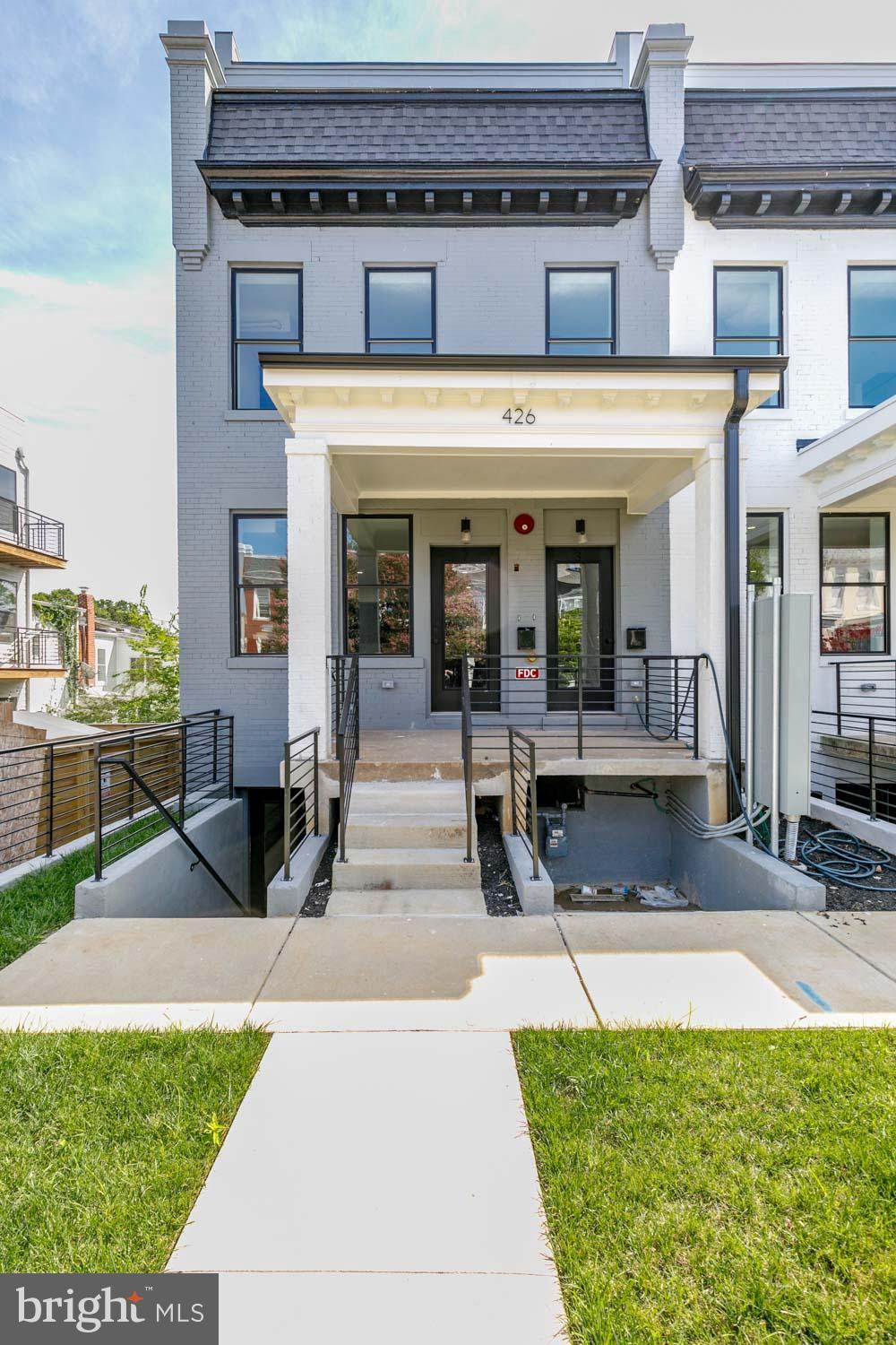 426 MANOR PLACE NW 3