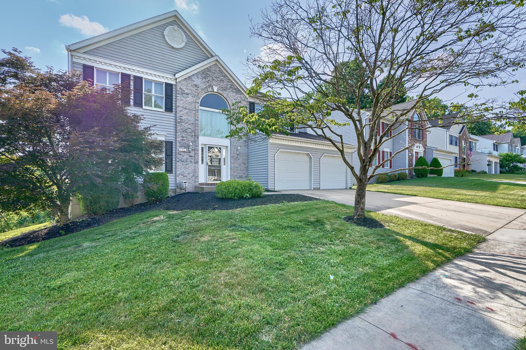 BAYVIEW ESTATES - Residential