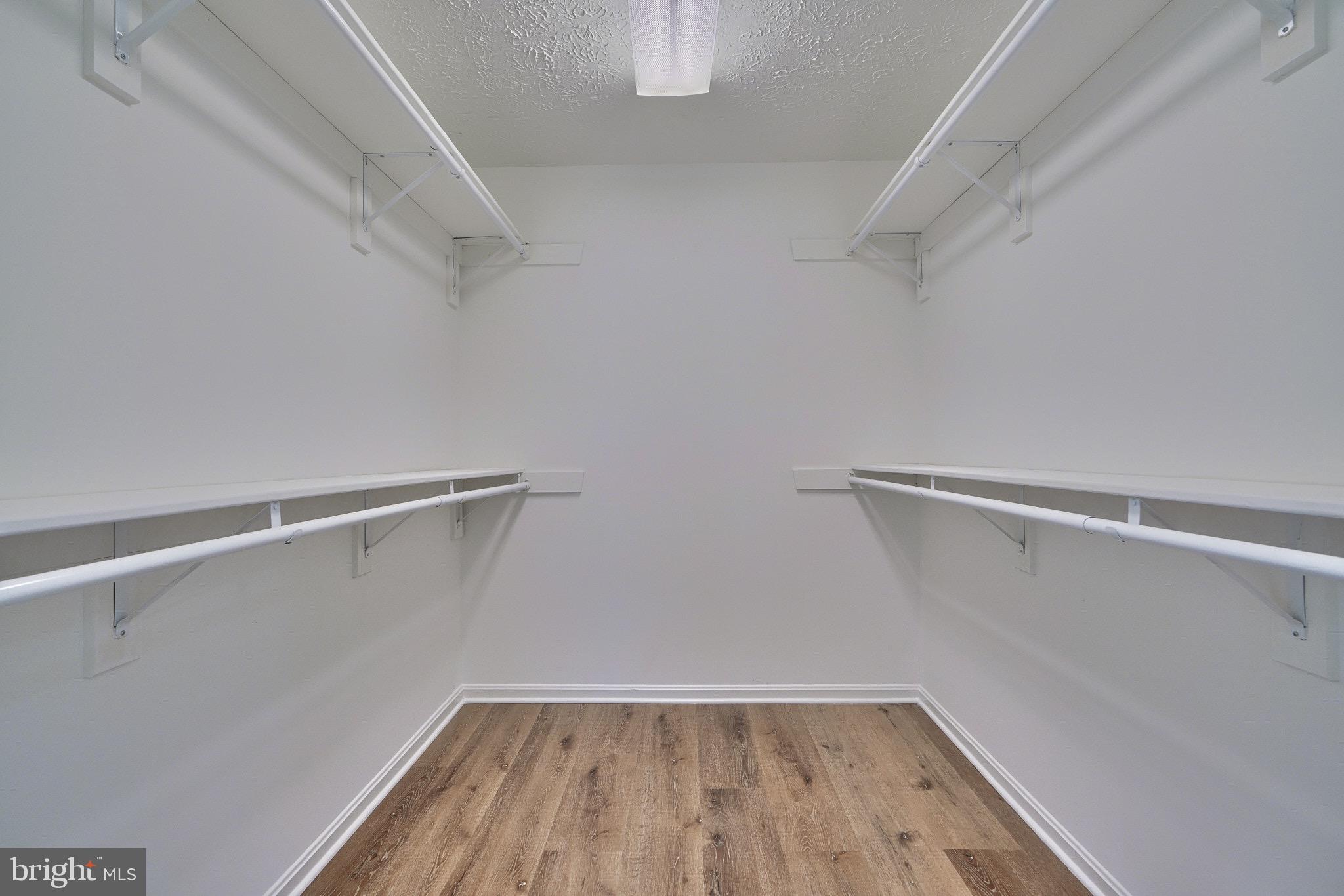 BAYVIEW ESTATES - Residential