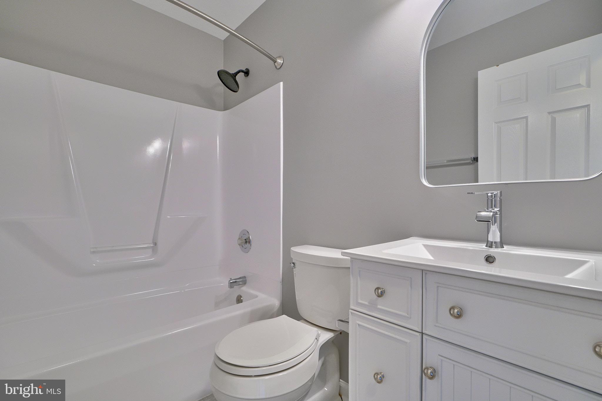 BAYVIEW ESTATES - Residential