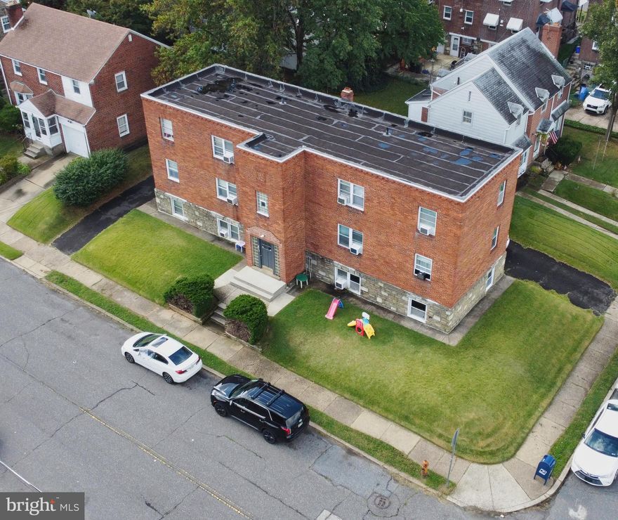 Well-maintained 6-bedroom apartment building. The building consists of 5 two-bedroom units, all rented on month-to-month leases, and one one-bedroom unit on an annual lease—separate electric meters for all the two-bedroom units. A common gas boiler that is approximately 10 years old. New roof installed in 2024. All tenants have their own storage shed in the rear of the building