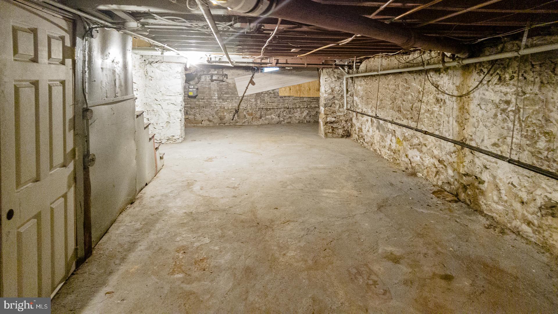 EAST BALTIMORE MIDWAY - Residential