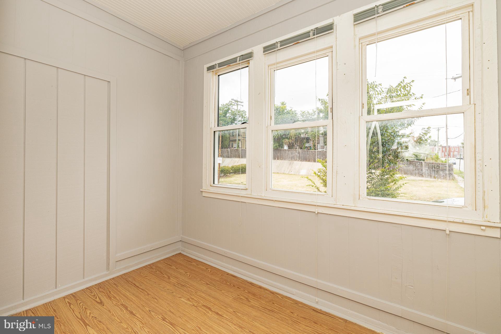 EAST BALTIMORE MIDWAY - Residential