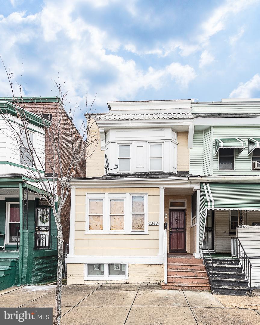 EAST BALTIMORE MIDWAY - Residential