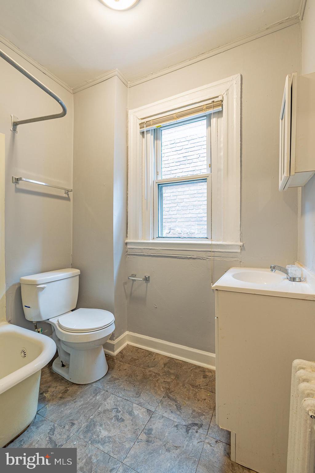 EAST BALTIMORE MIDWAY - Residential