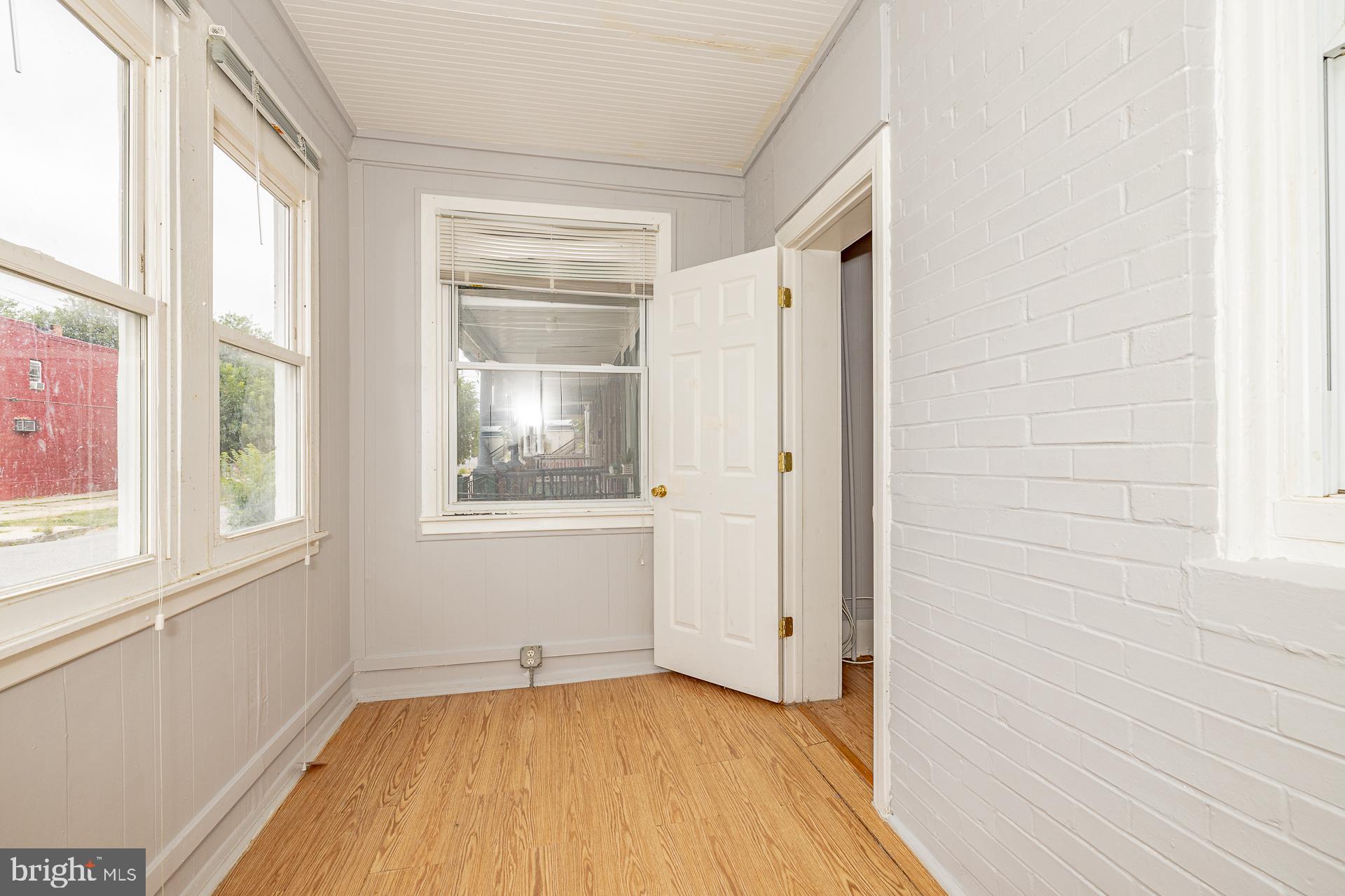 EAST BALTIMORE MIDWAY - Residential