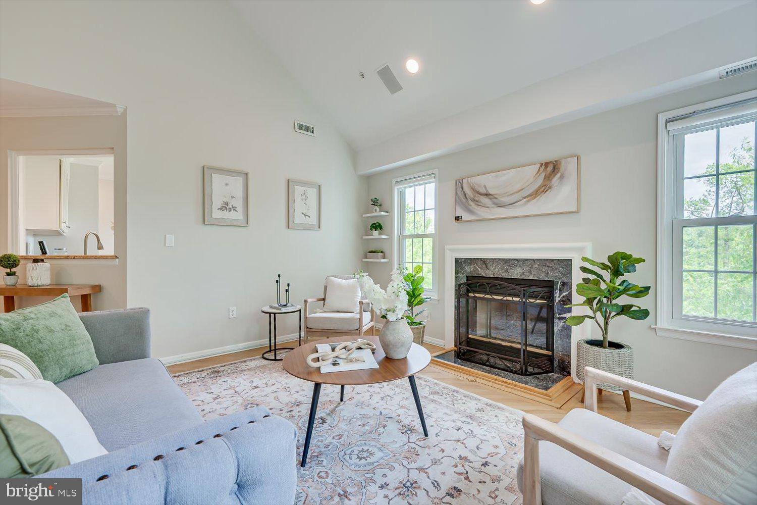 527 BRICKHOUSE ROAD