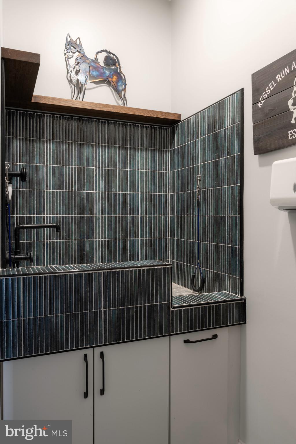 BROOKSIDE - Residential