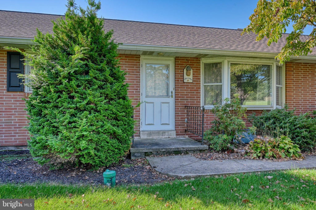 Photo of 1315 Fonderwhite Road, LEBANON, PA 17042 (MLS # PALN2028700)