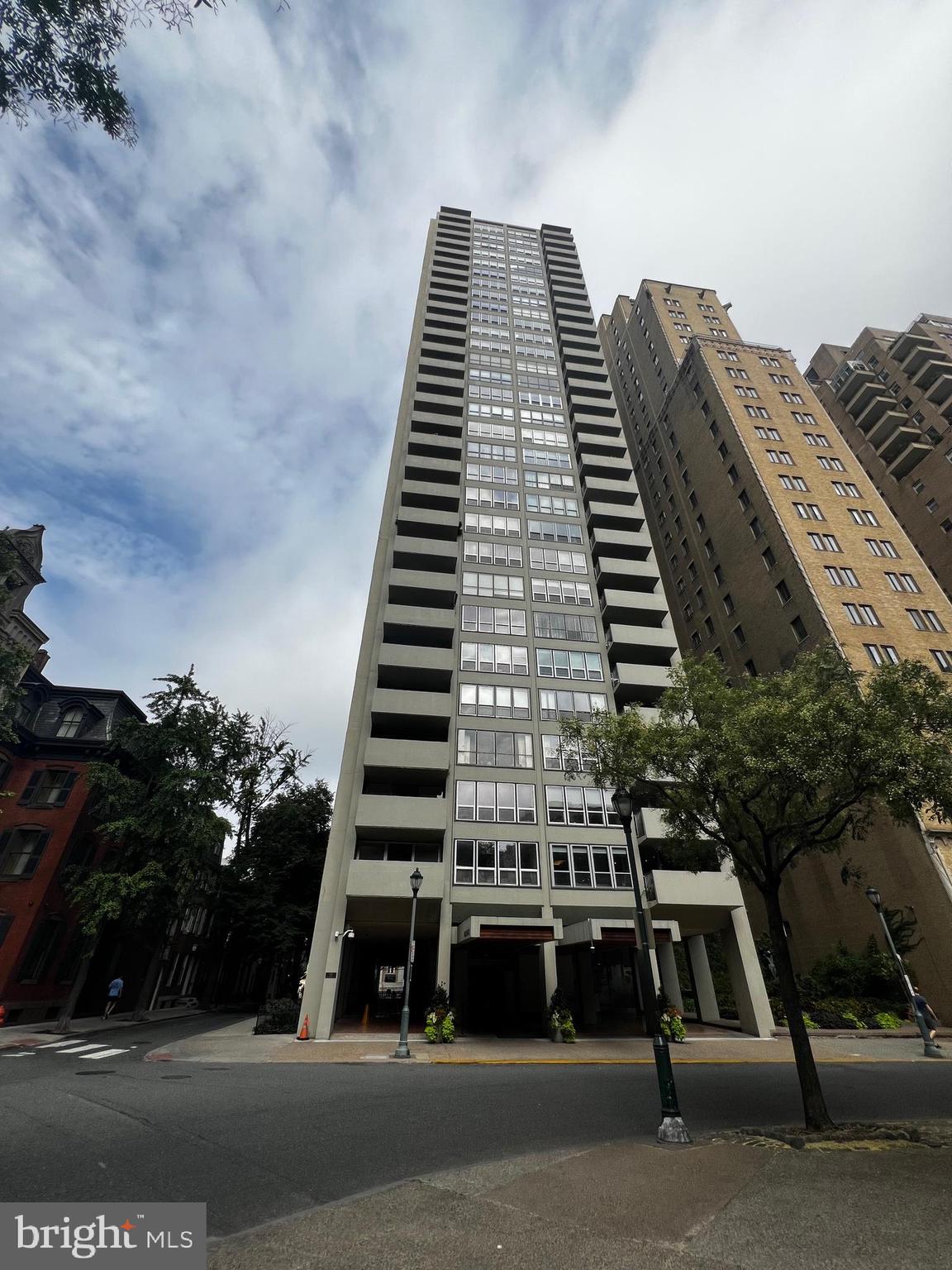 RITTENHOUSE SQUARE - Residential