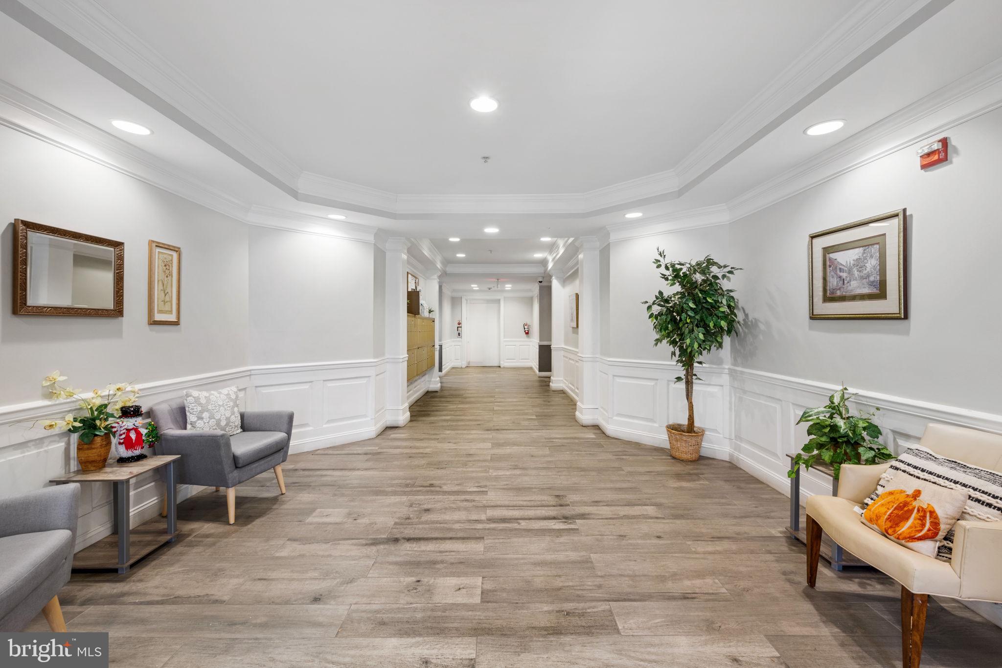 WESTBRIAR - Residential