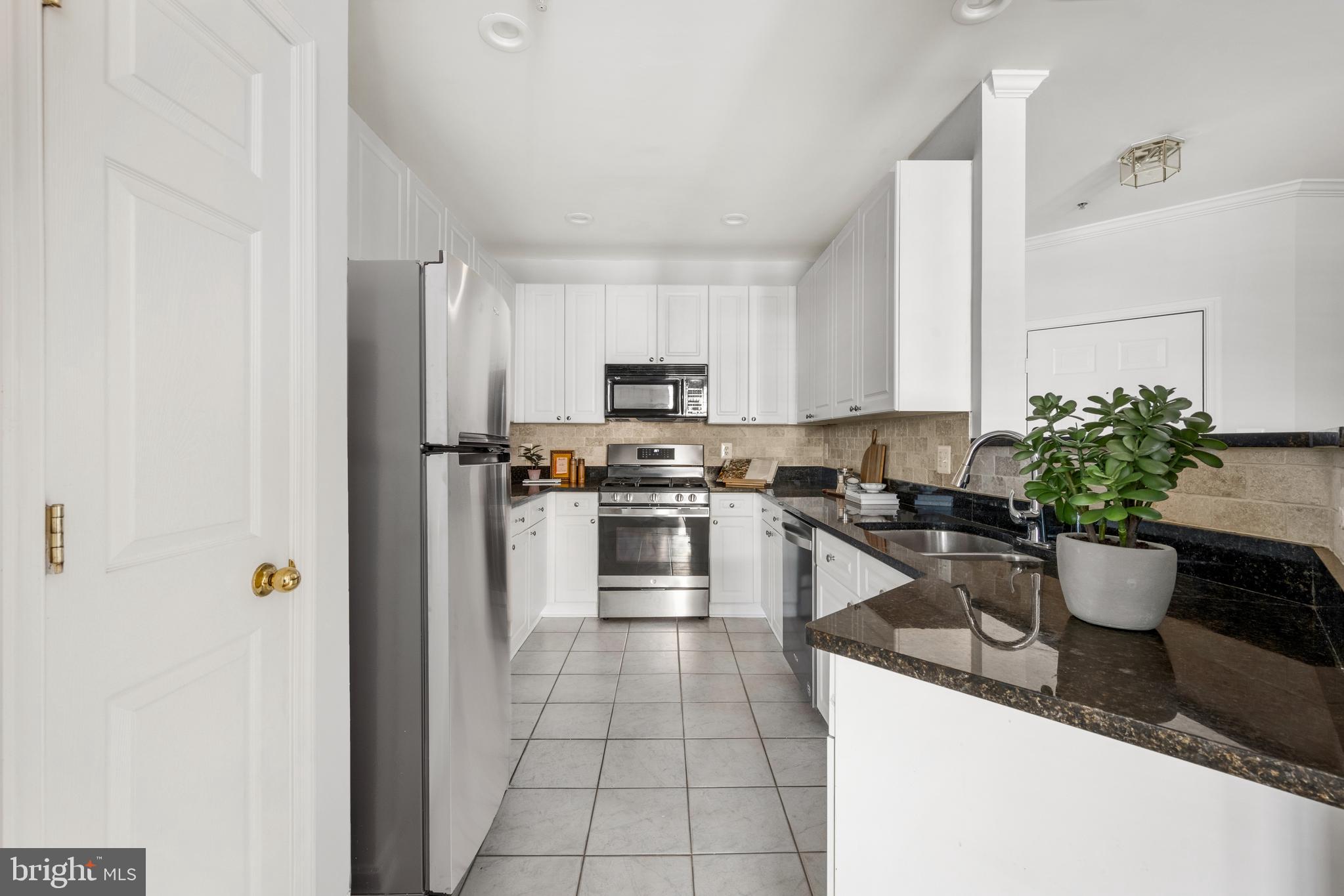 WESTBRIAR - Residential