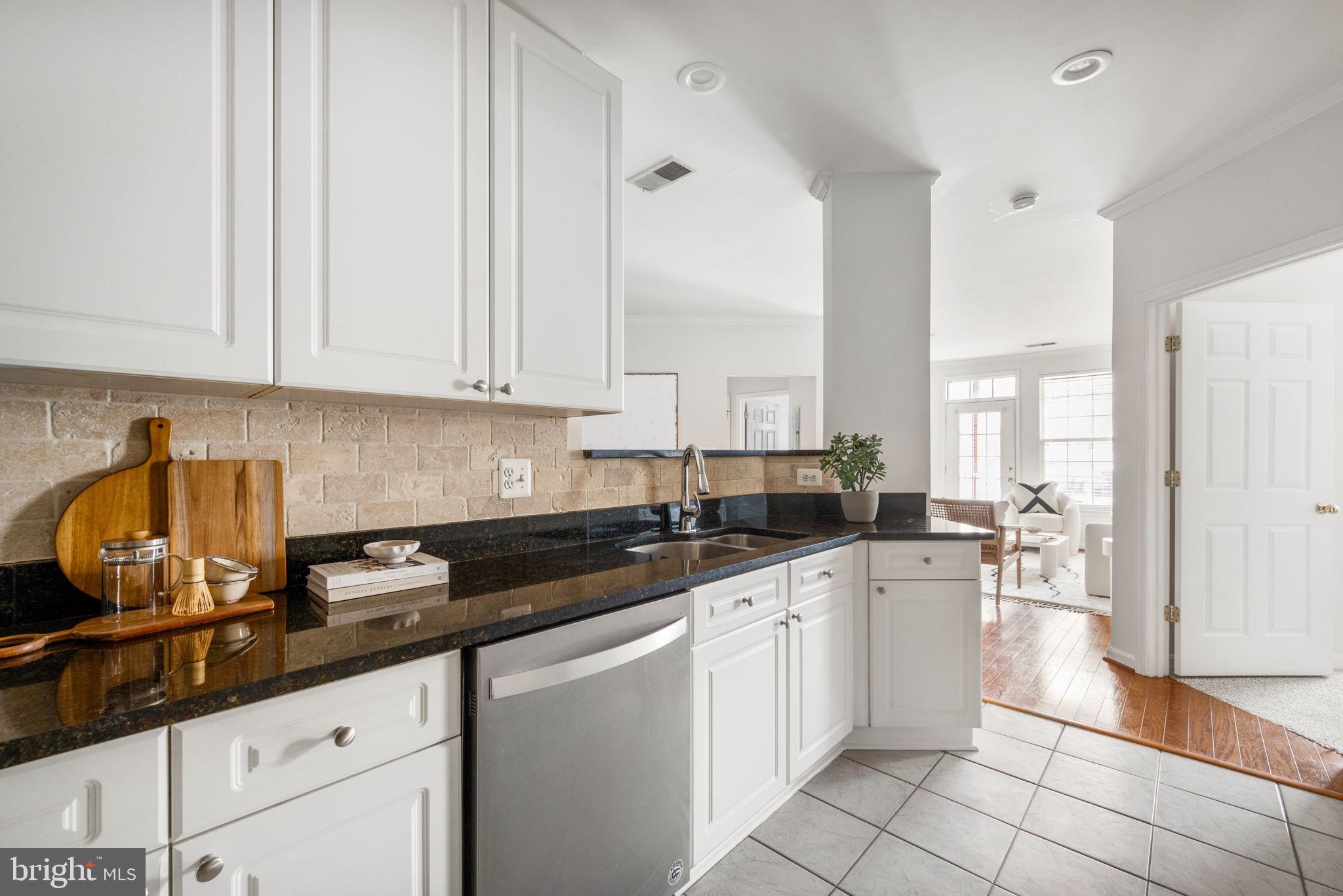 WESTBRIAR - Residential