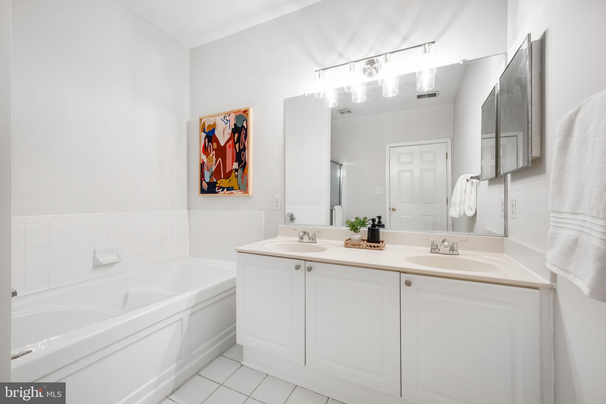 WESTBRIAR - Residential