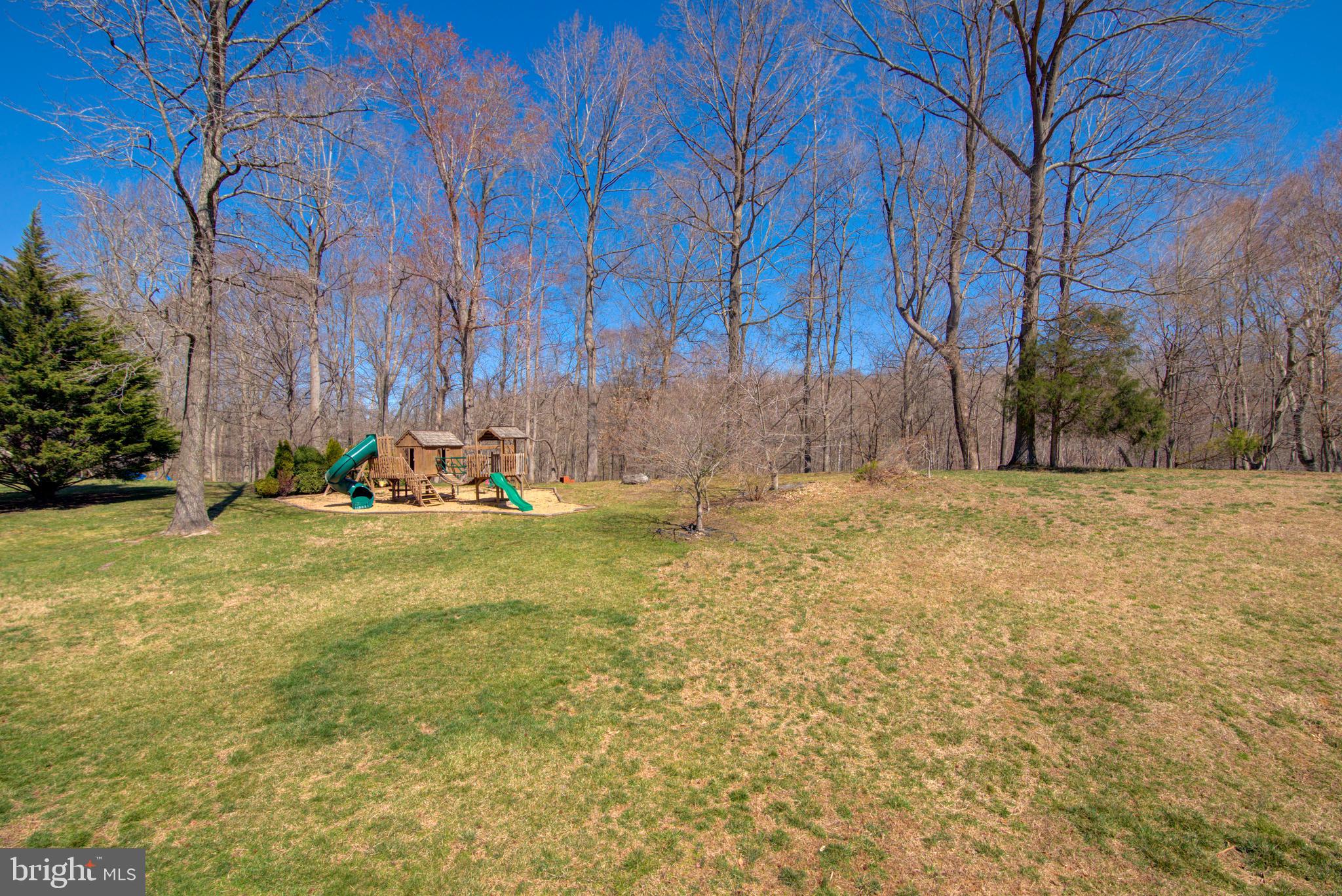 BROOKESMILL ESTATES - Residential