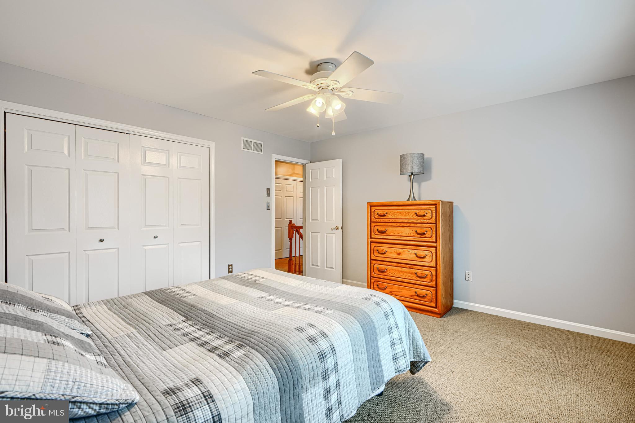 FOREST LAKES - Residential