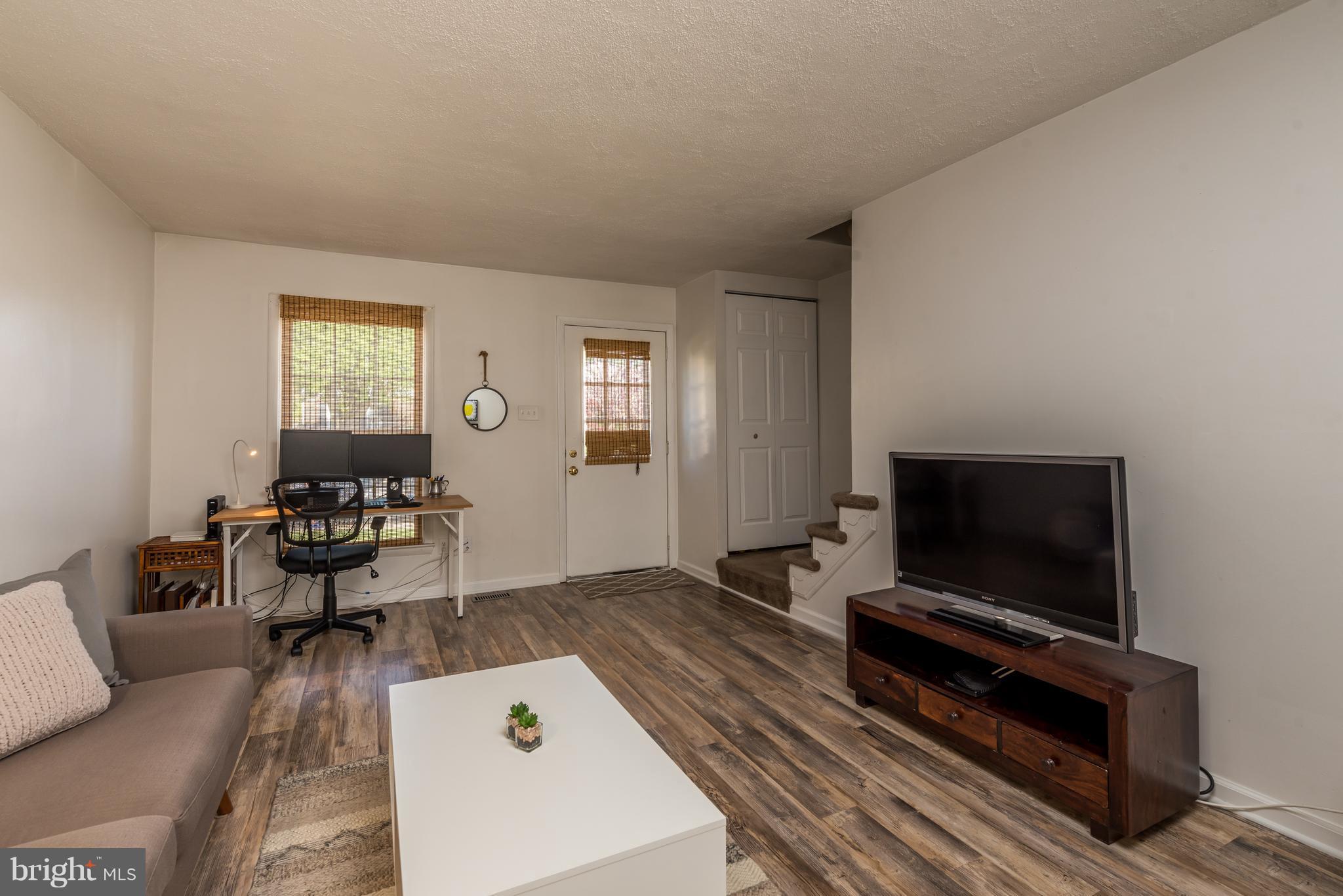 BELMONT - Residential