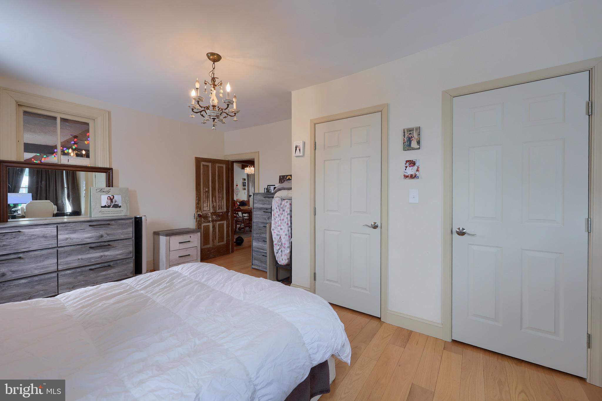 KRALLTOWN - Residential