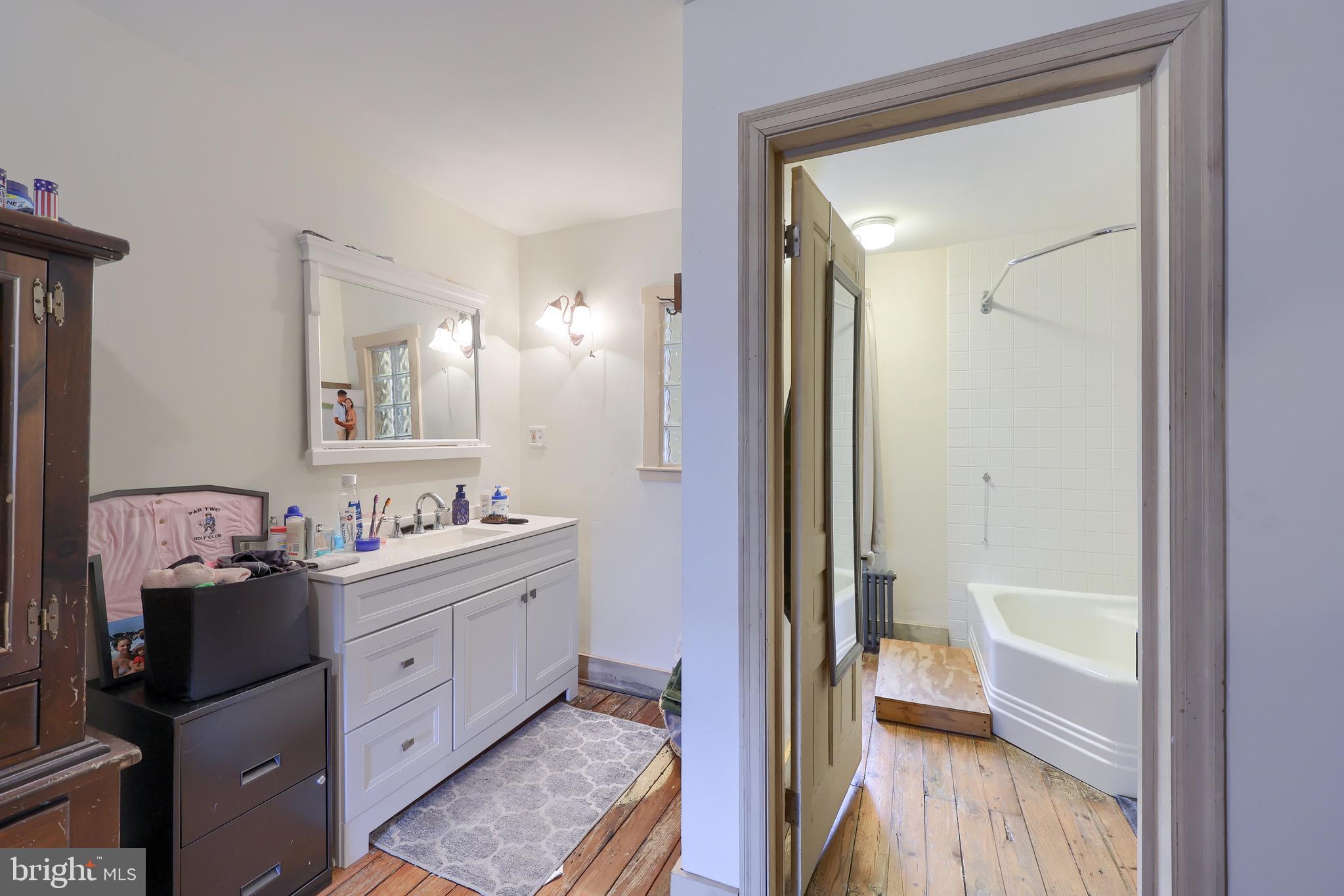 KRALLTOWN - Residential