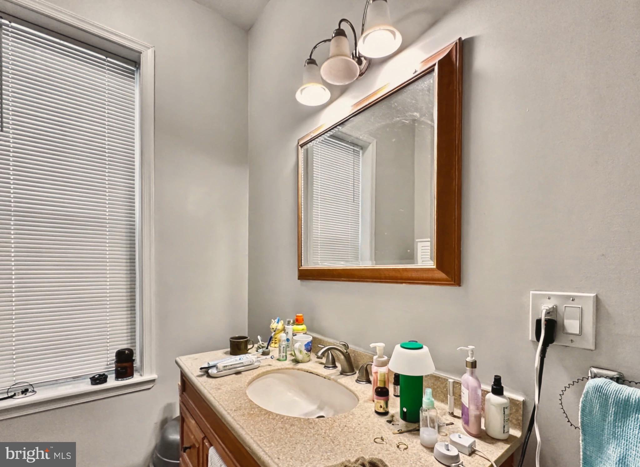 NORTH CENTRAL - Residential Income