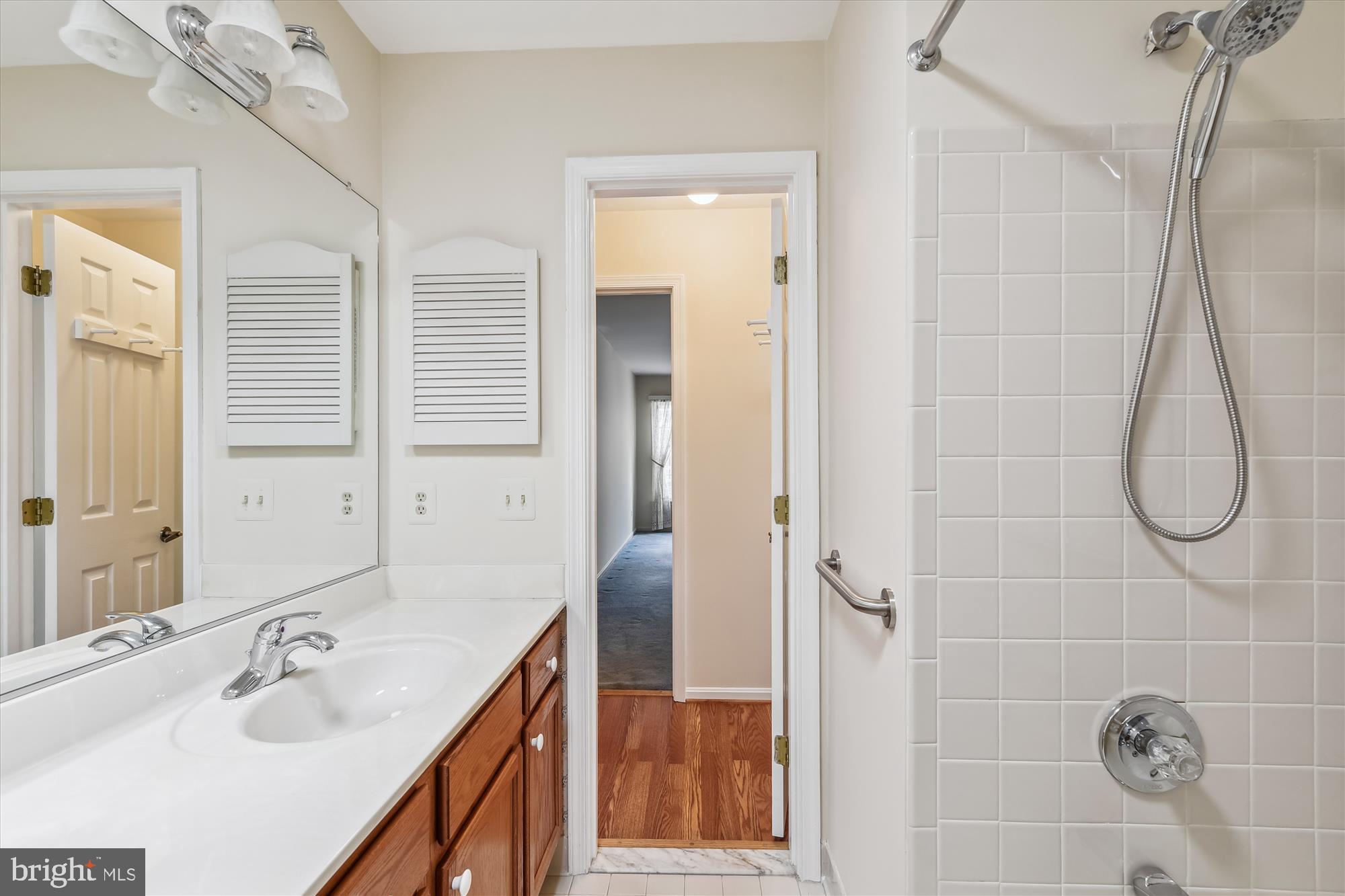 HERITAGE HARBOUR - Residential