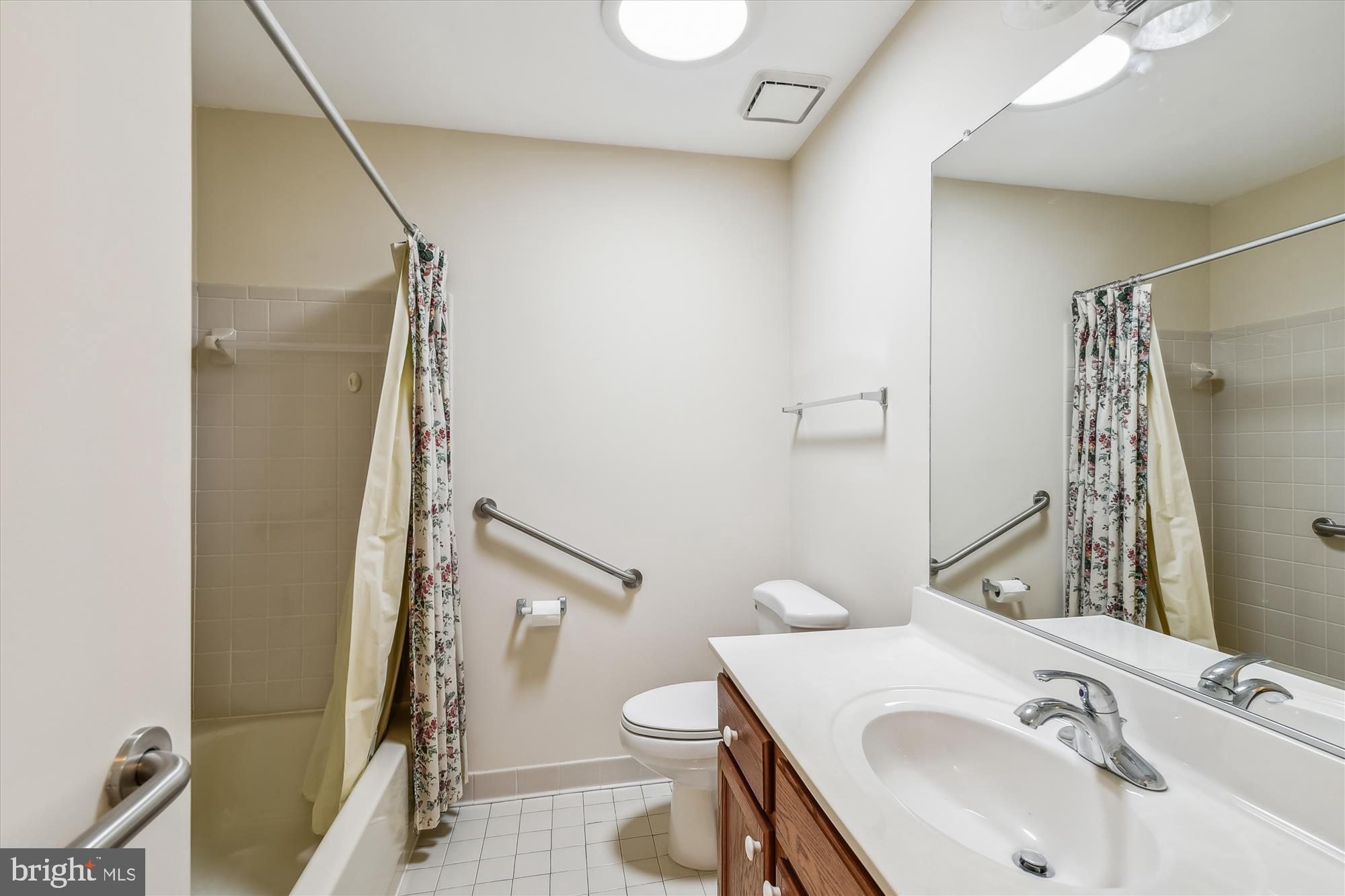 HERITAGE HARBOUR - Residential