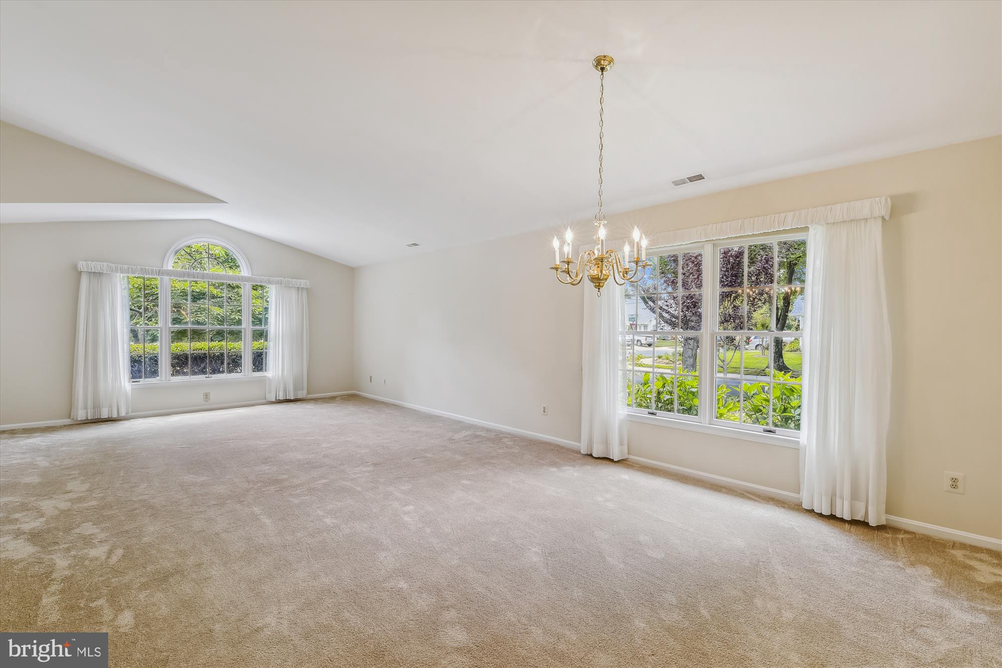 HERITAGE HARBOUR - Residential