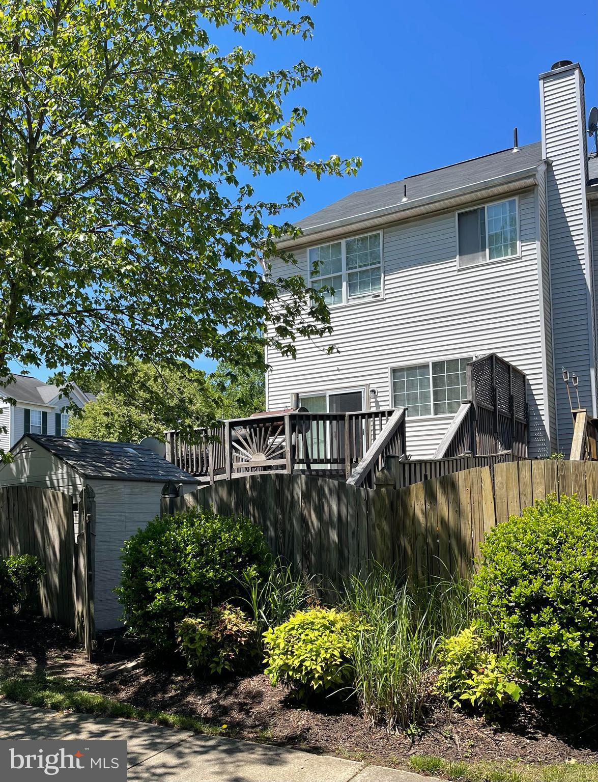 ASPEN WOODS - Residential