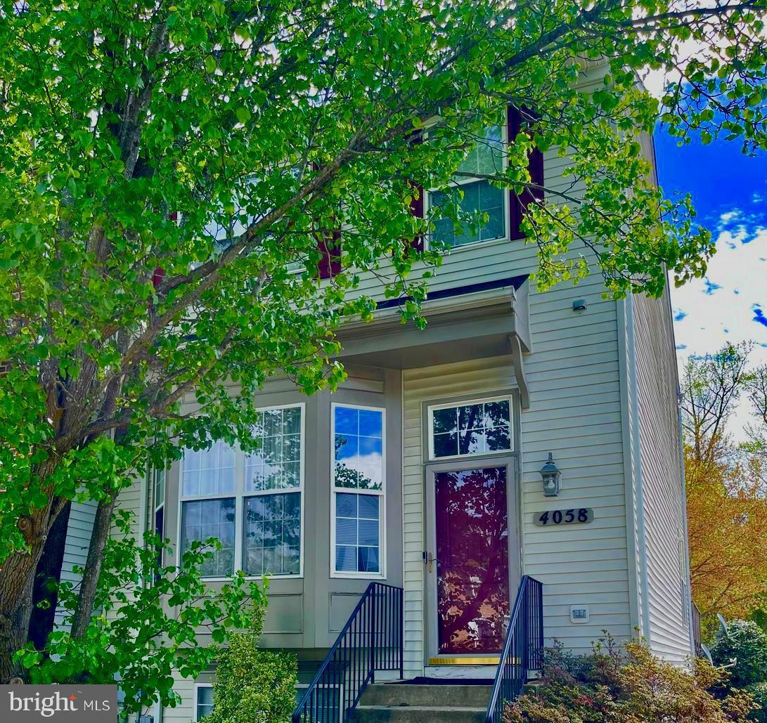 ASPEN WOODS - Residential